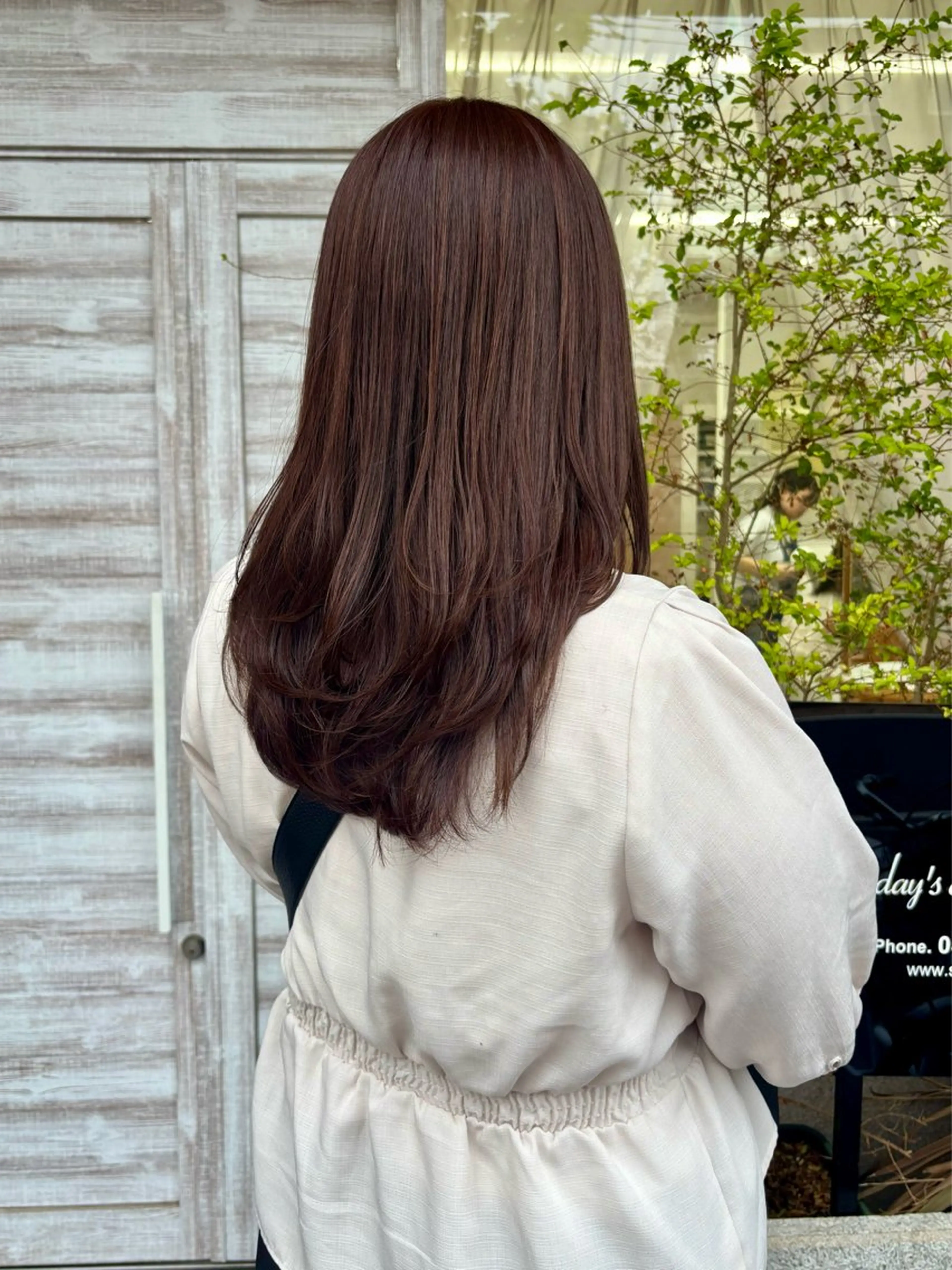 ロング 上田 結花のヘアスタイル