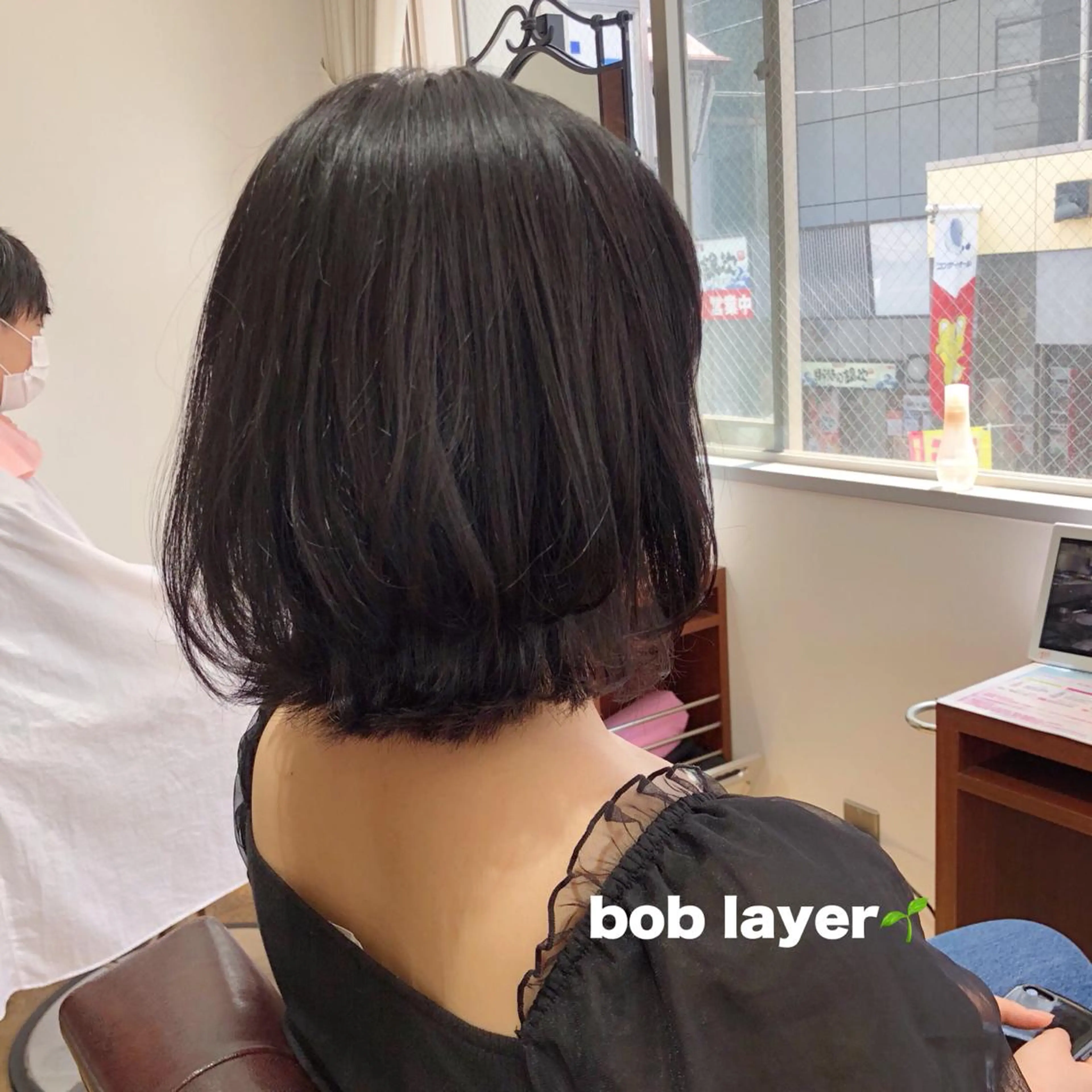 ミディアム A. Seoのヘアスタイル