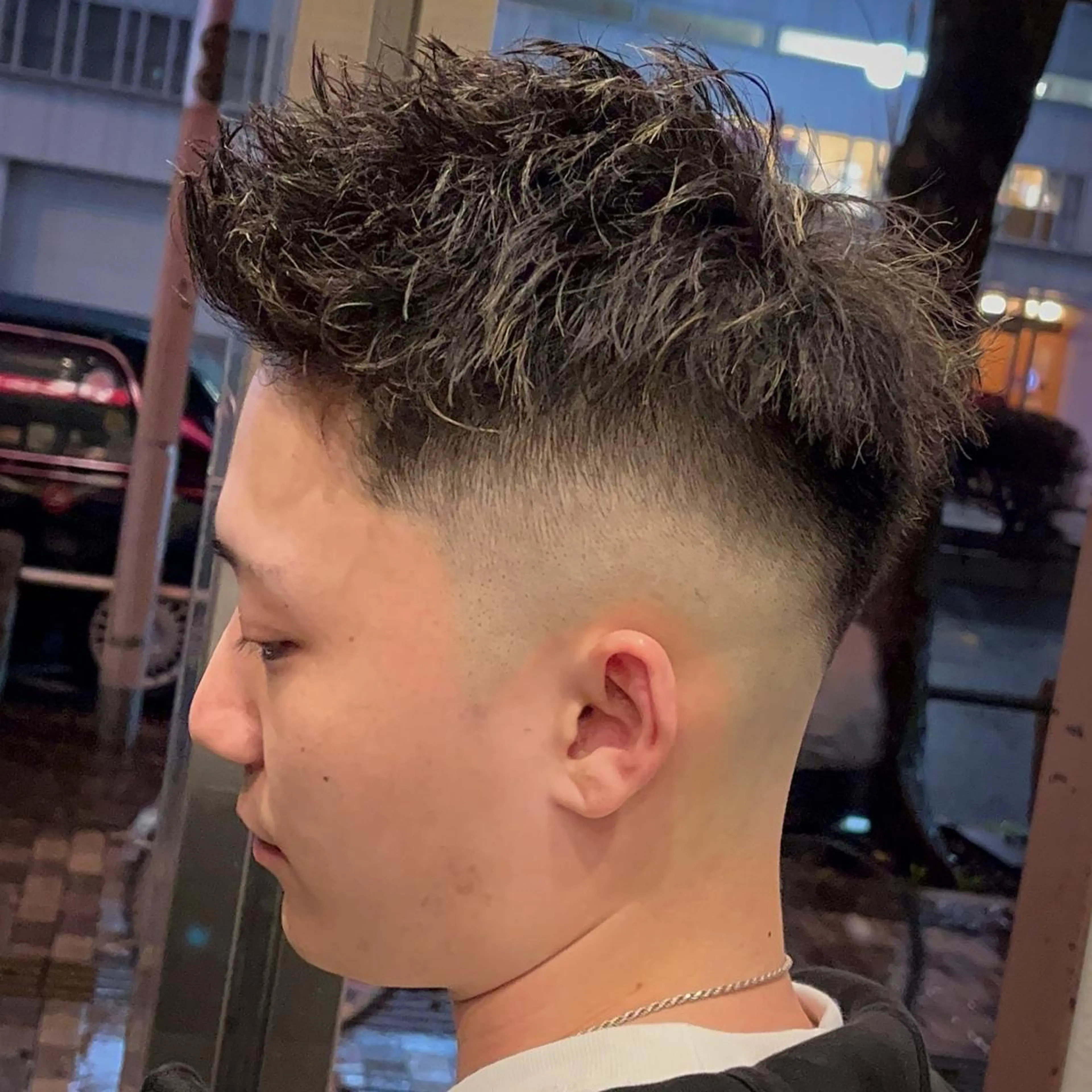 ショート メンズ フェードカット メンズパーマ スキンフェード スペインカール カット 立川/メンズパーマ 厚進太郎のヘアスタイル