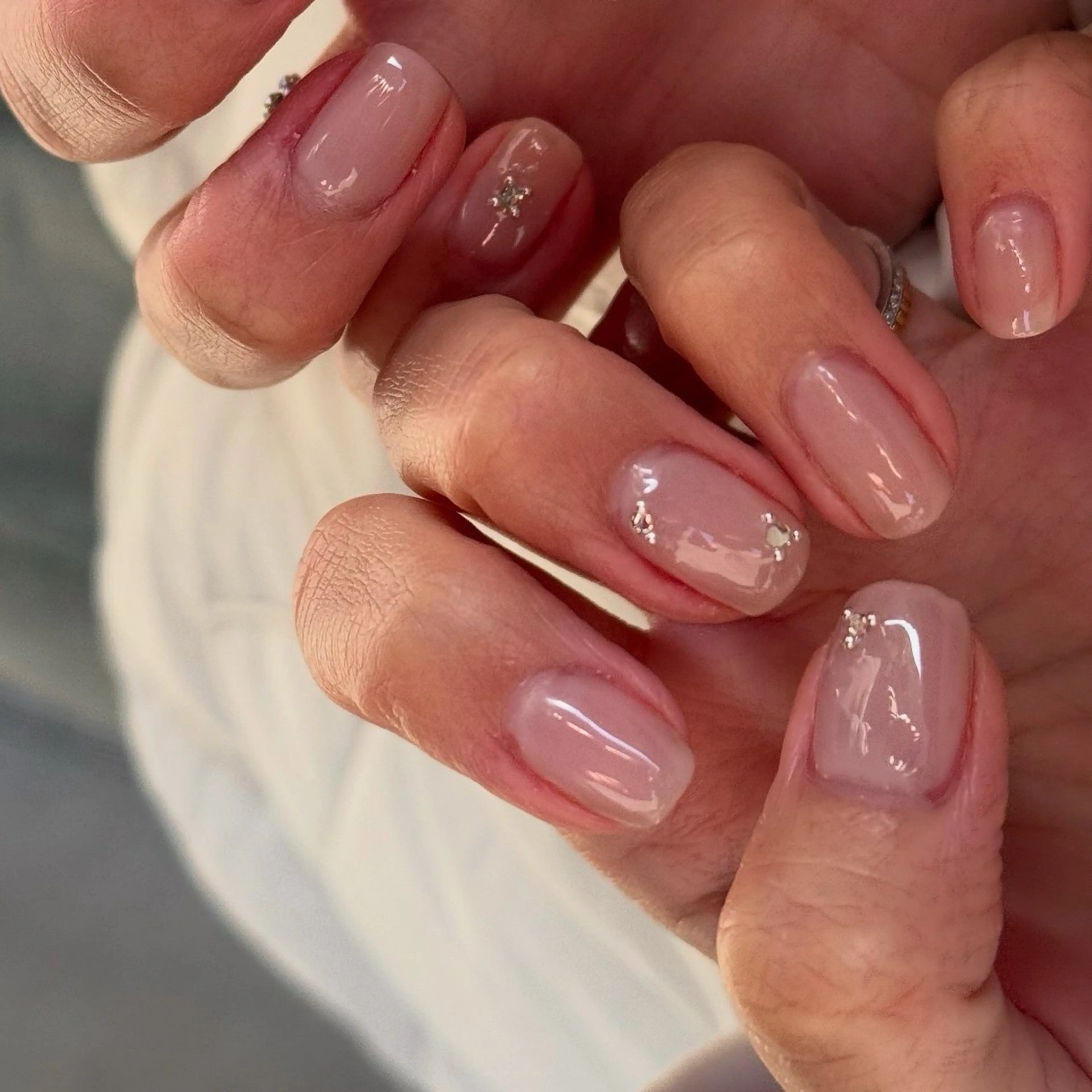 ネイル ハンドネイル nail salon swaddle 🪽のネイルデザイン