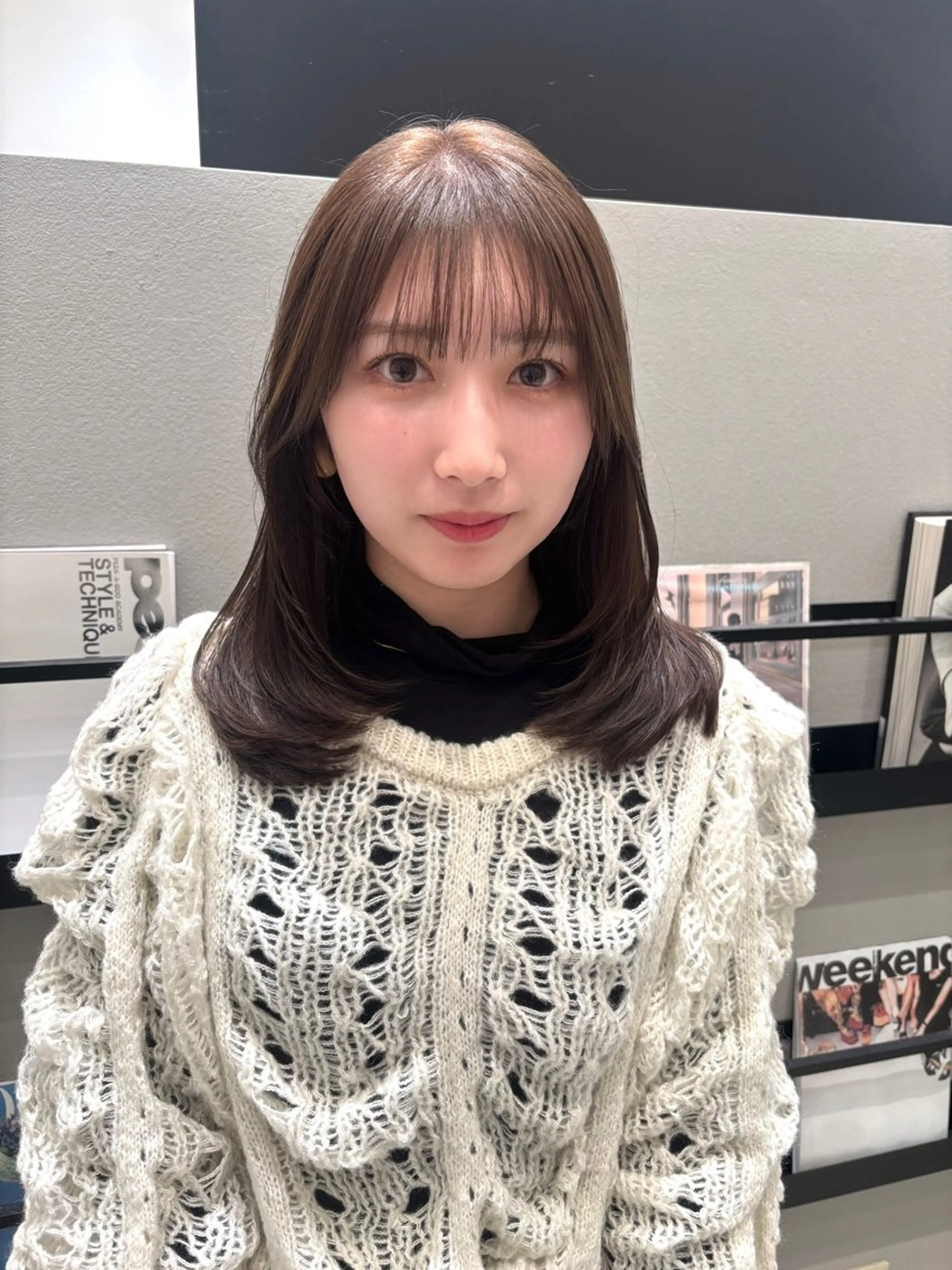ミディアム カラー ベージュカラー ヘーゼル レイヤーカット カット ヘアカラー 透明感カラー/ レイヤーkotonoのヘアスタイル