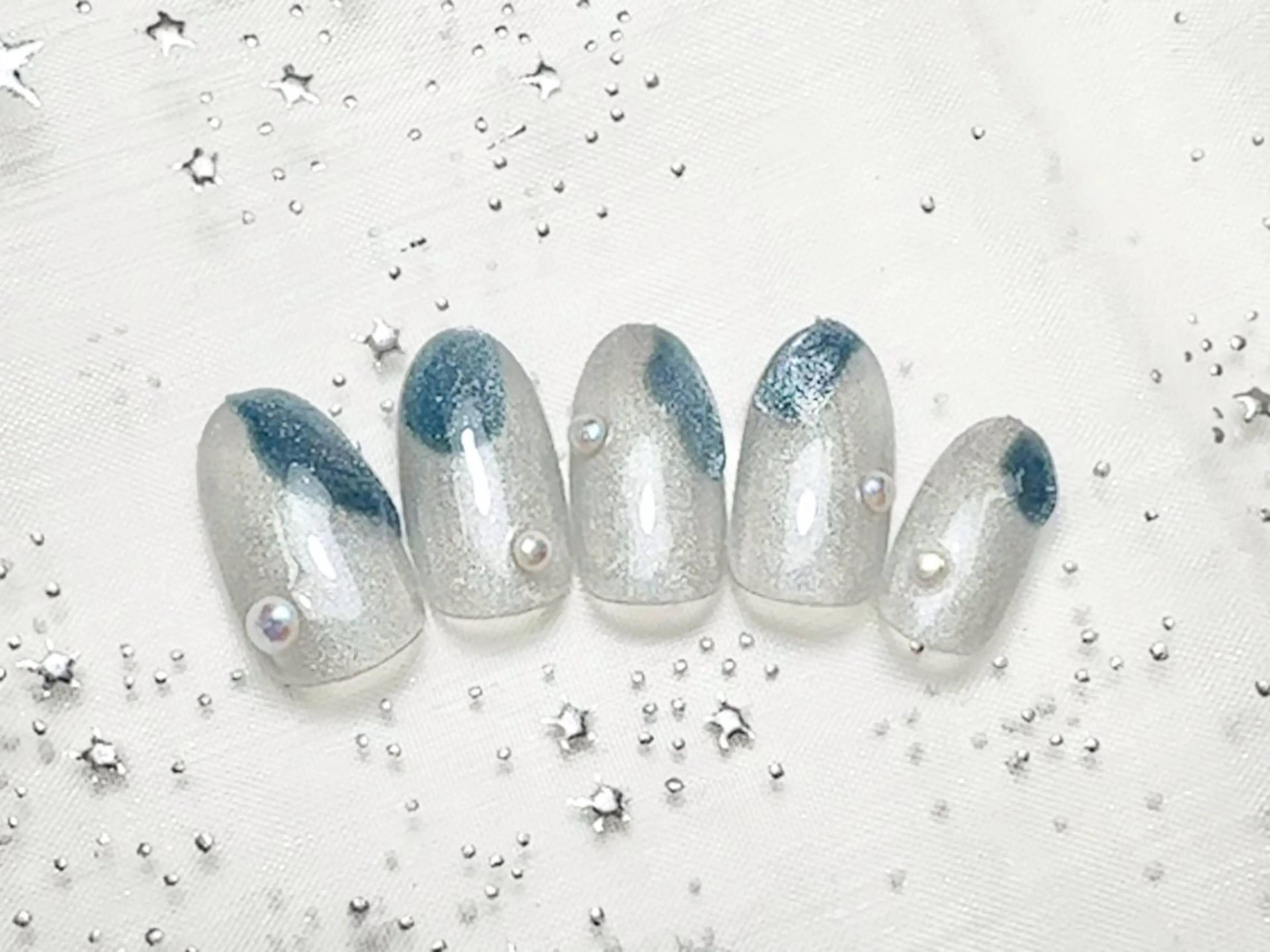 ネイル ネイルPetit Ribbonのネイルデザイン