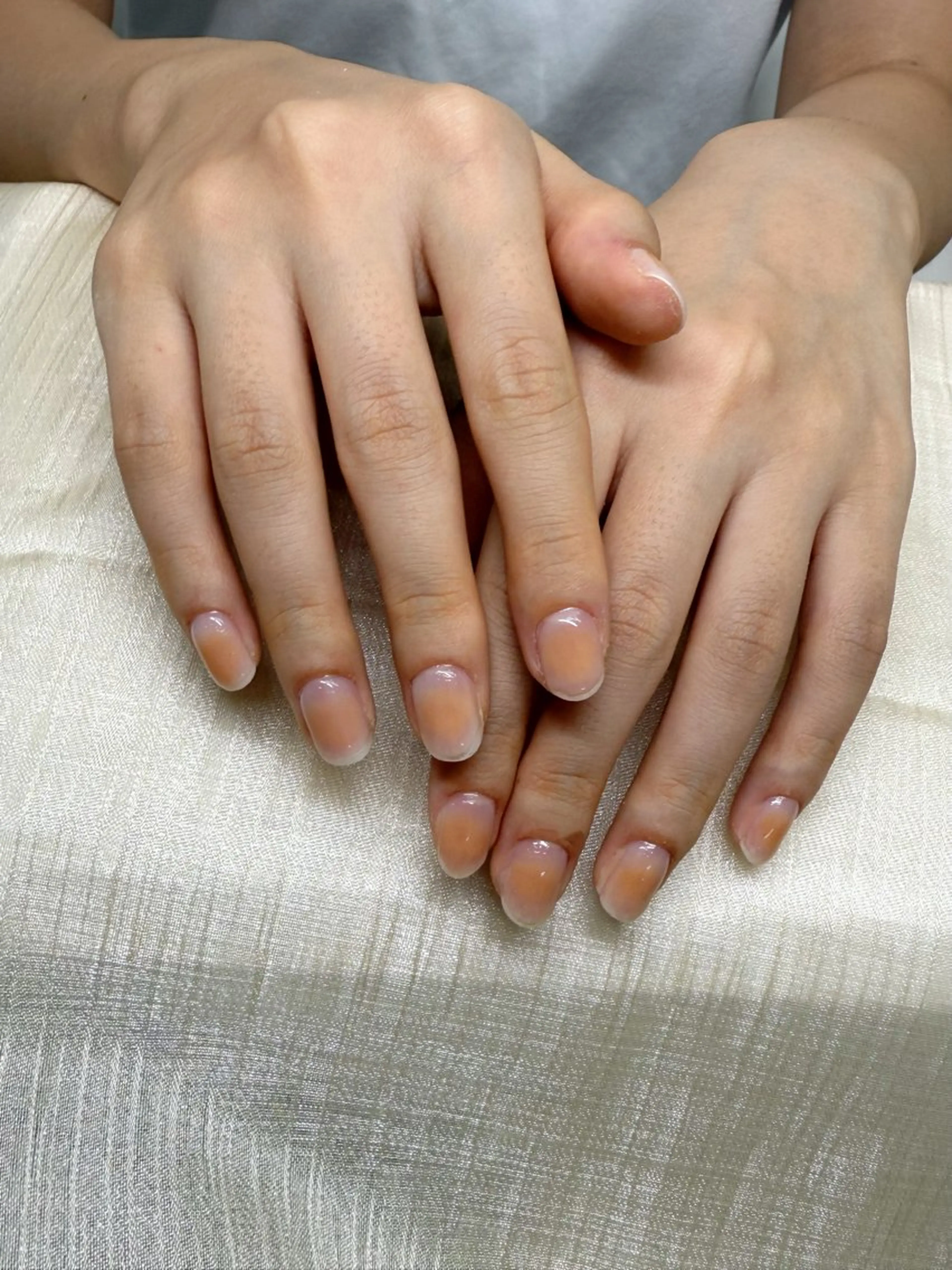 ネイル ハンドネイル R nailsalon所属・Rネルサイン よ よのネイルデザイン