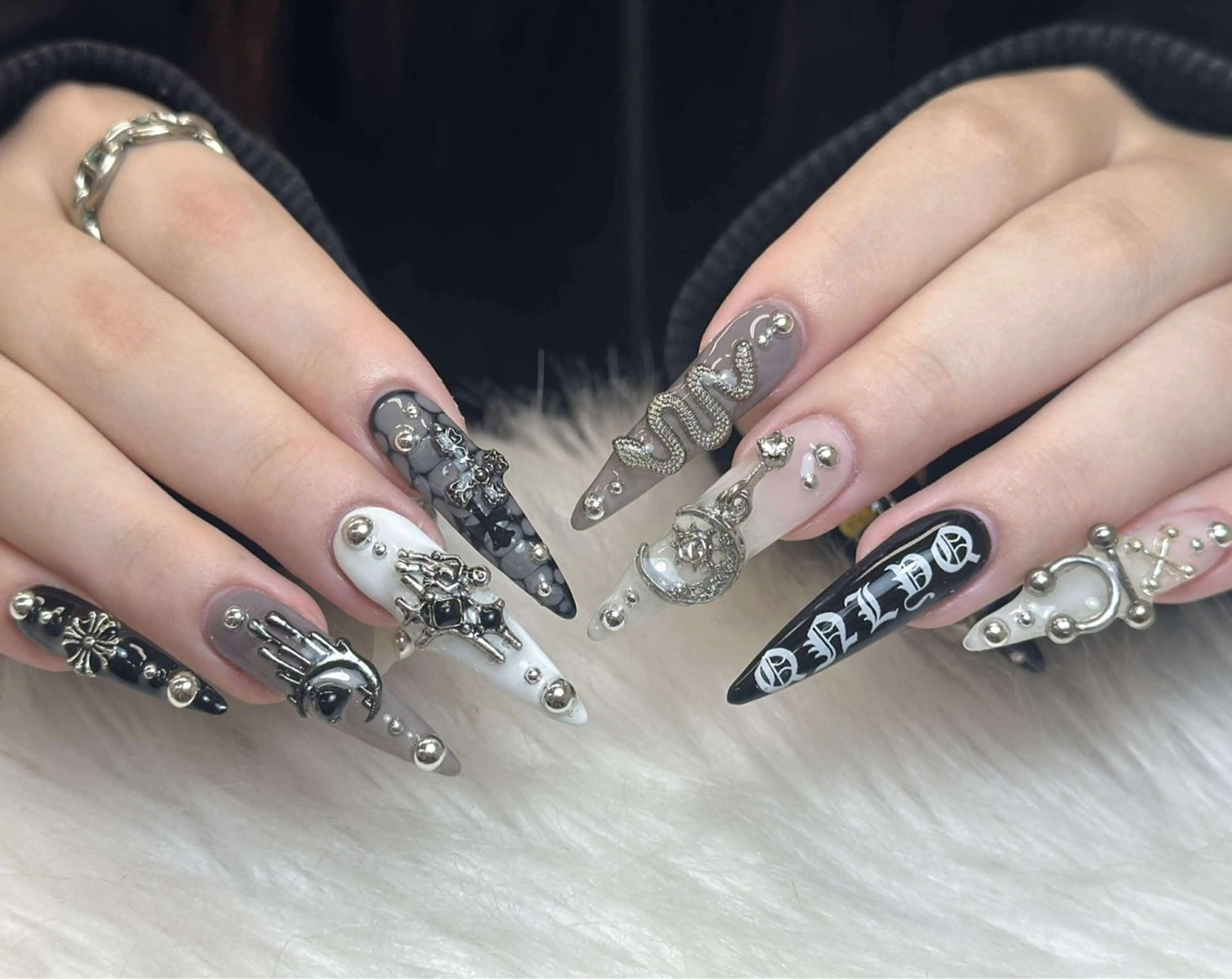 ネイル アートネイル ジェルネイル ネイルチップ ハンドネイル Jenn Nail Salonのネイルデザイン