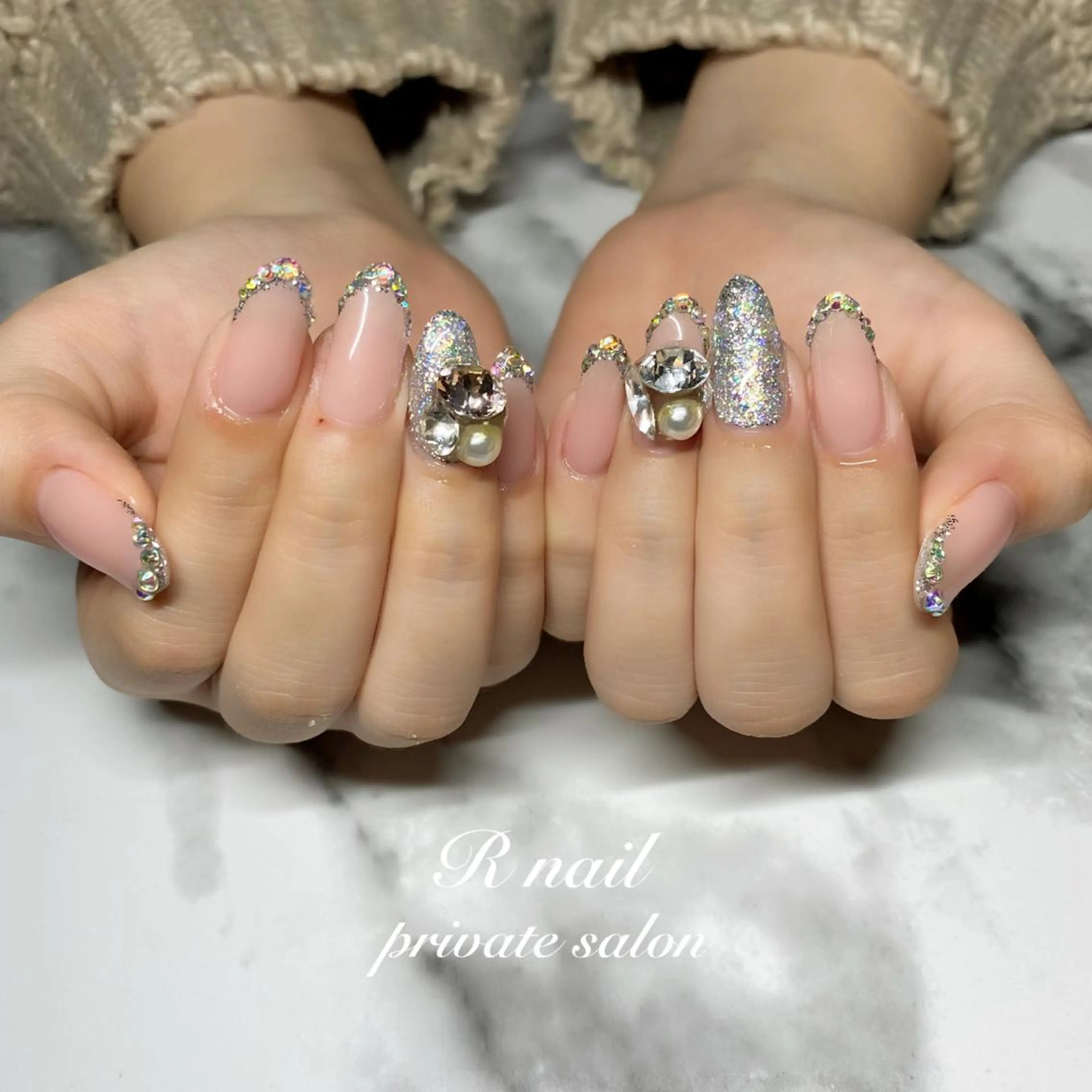 ネイル フレンチネイル R nailのネイルデザイン