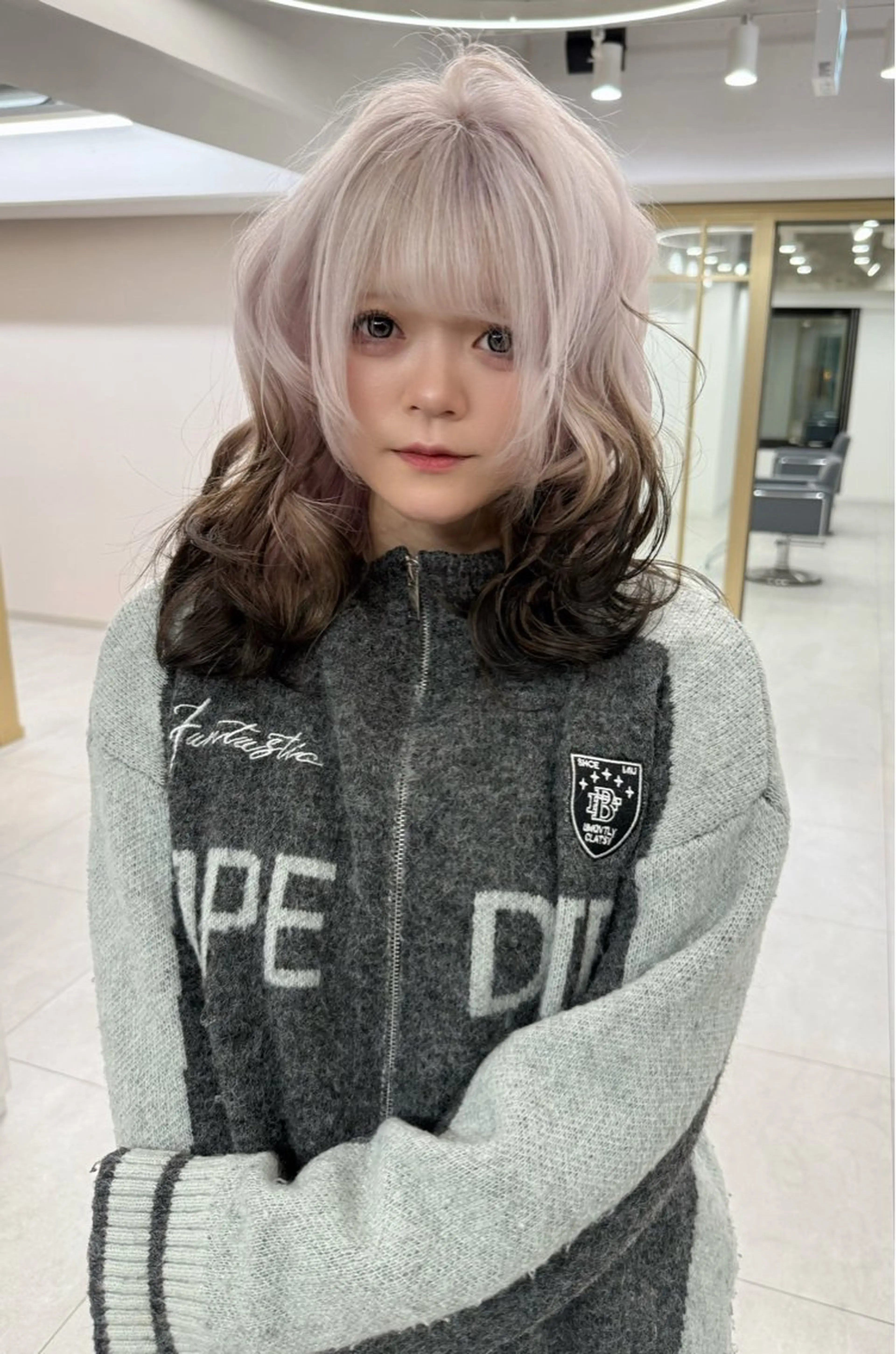 セミロング COCO/ブリーチ エクステ/ハイトーンのヘアスタイル