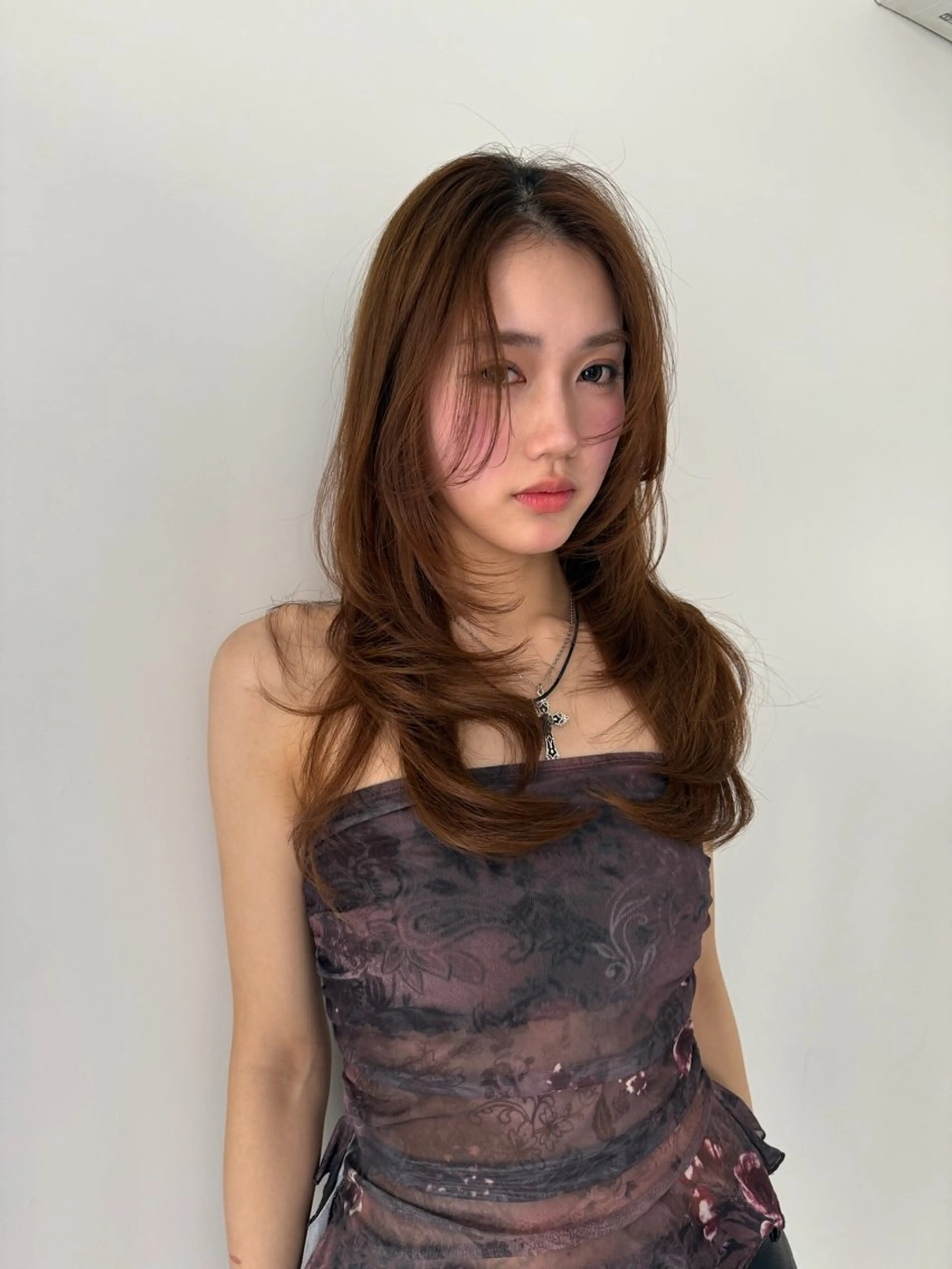 ロング レイヤーカット 立川🤍韓国ヘア/ レイヤー🇰🇷🖤のヘアスタイル