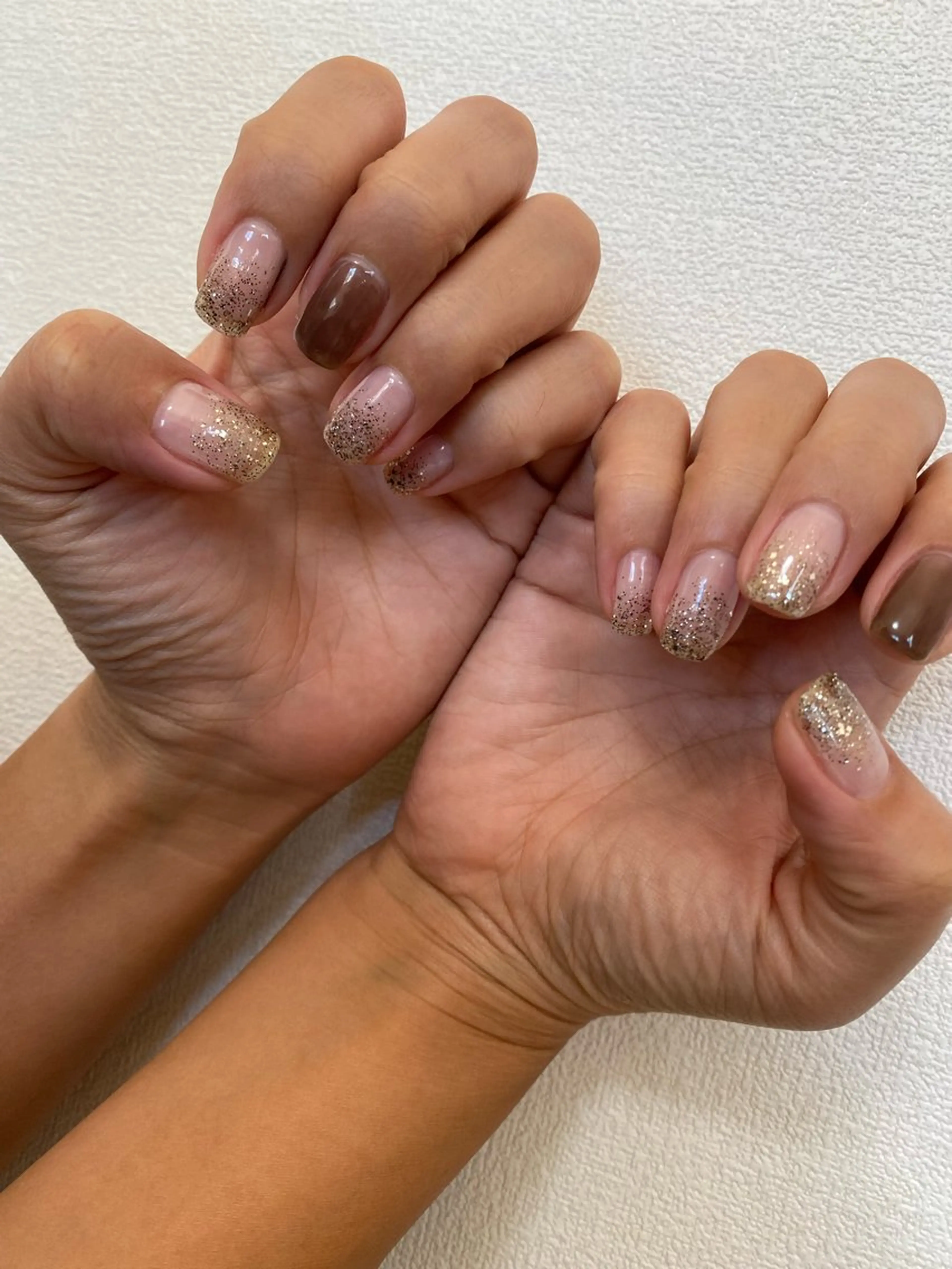 ネイル ラメ(グリッター) ラメグラデーション ハンドネイル 自宅サロン FeelFreeのネイルデザイン