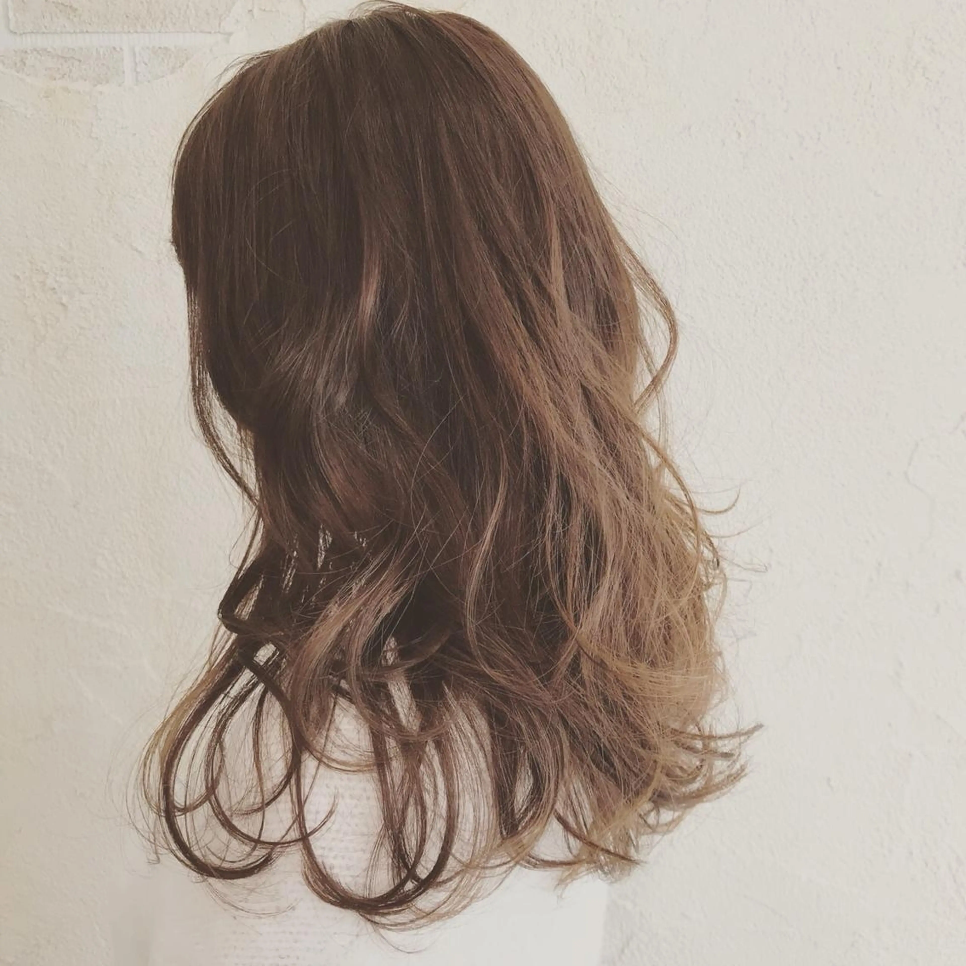 セミロング eclat suzumiのヘアスタイル