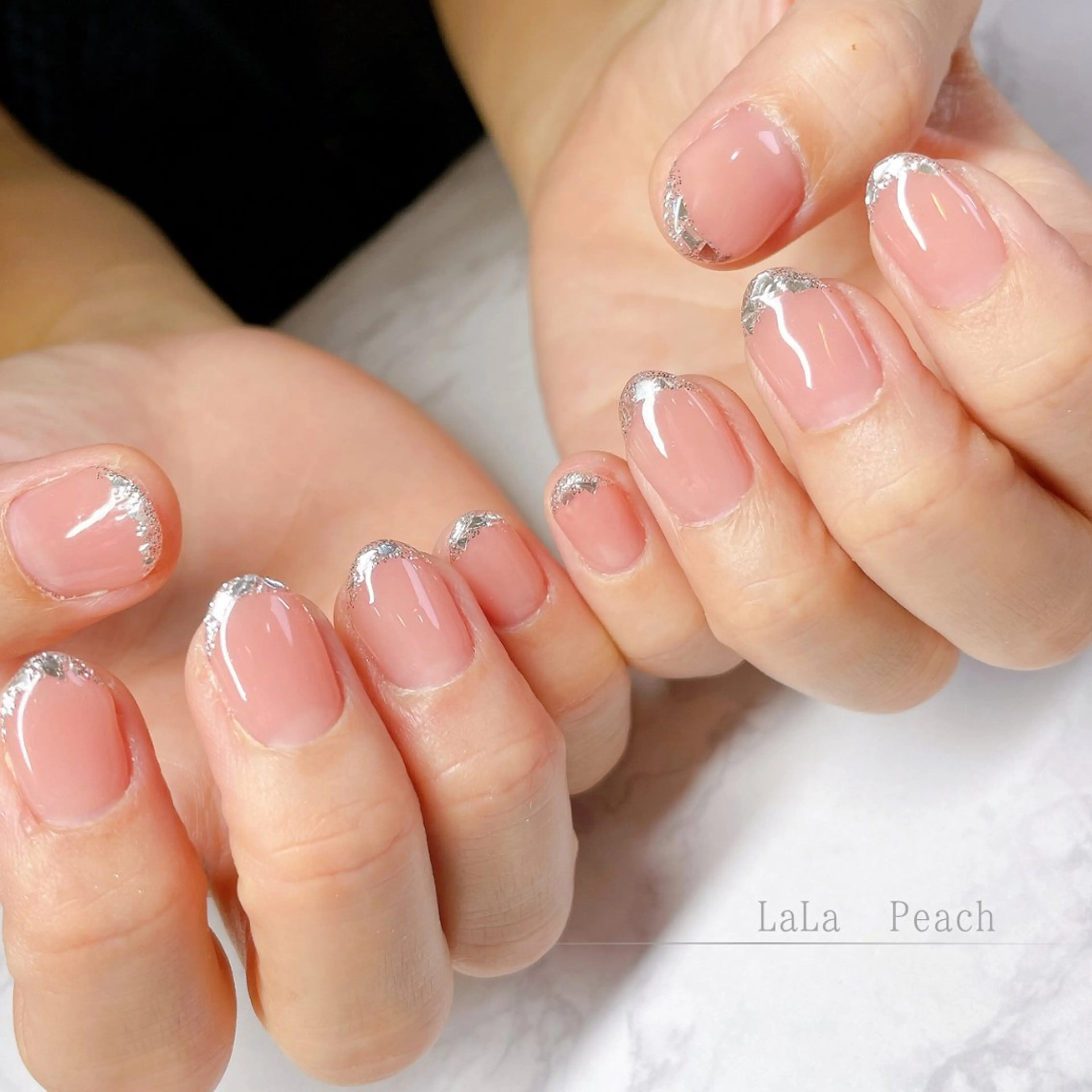 ネイル アートネイル フレンチネイル ジェルネイル ガラスフレンチ ショートネイル ハンドネイル LaLa Peach 福岡のマツエク・マツパデザイン