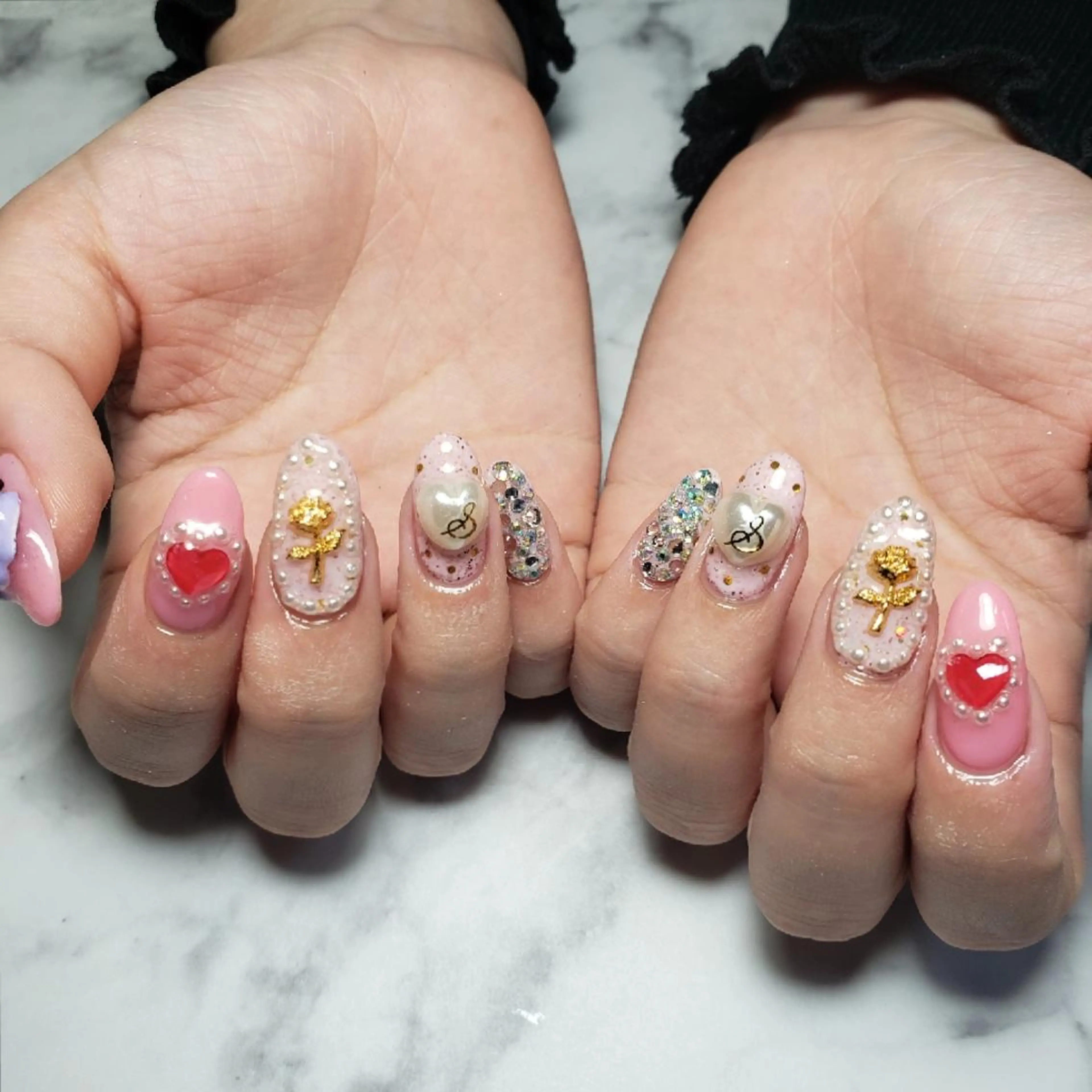 ネイル ビジュード ネイルのネイルデザイン