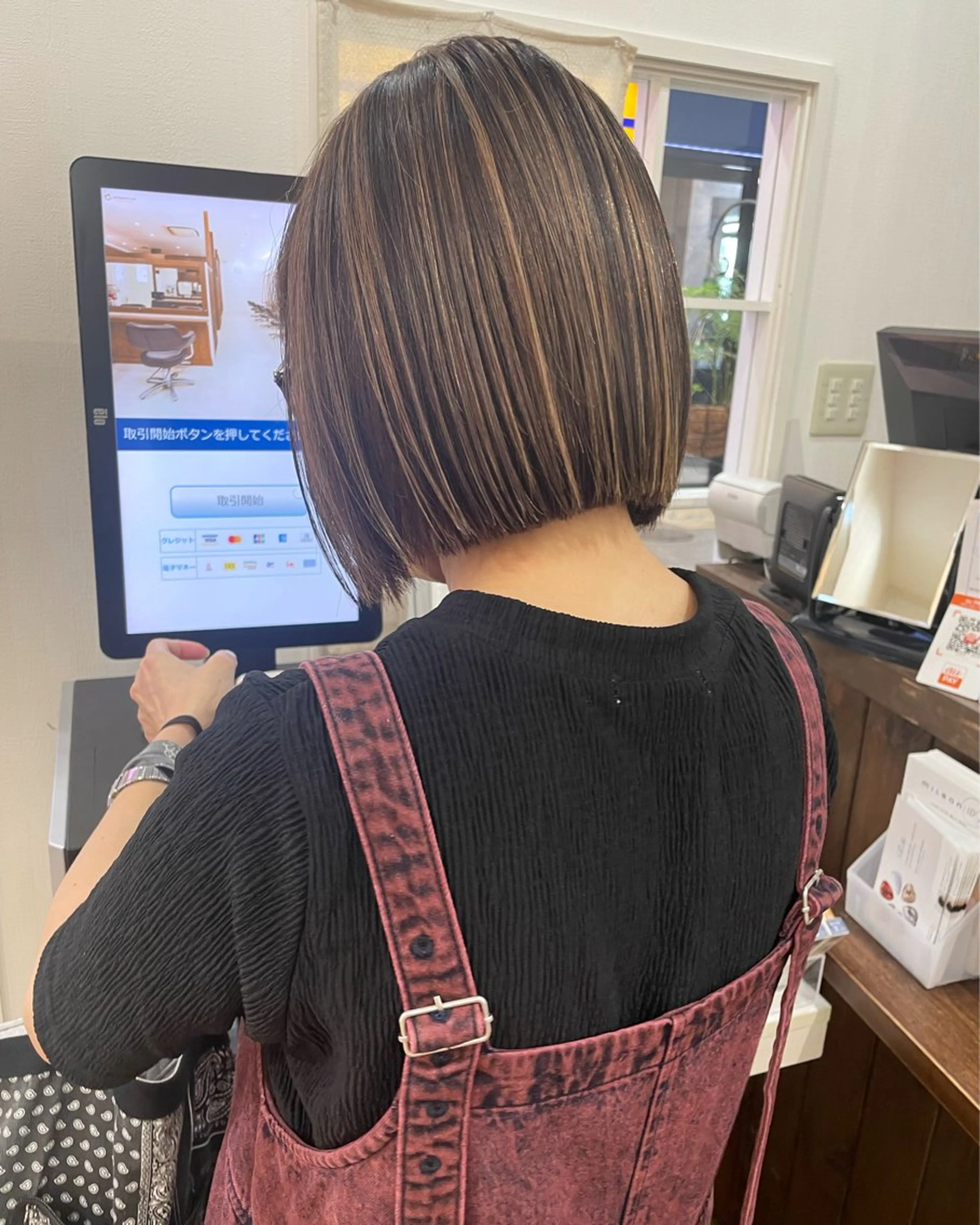 ショート カラー 美容学生必見❣️お得 クーポン有り💓池辺のヘアスタイル