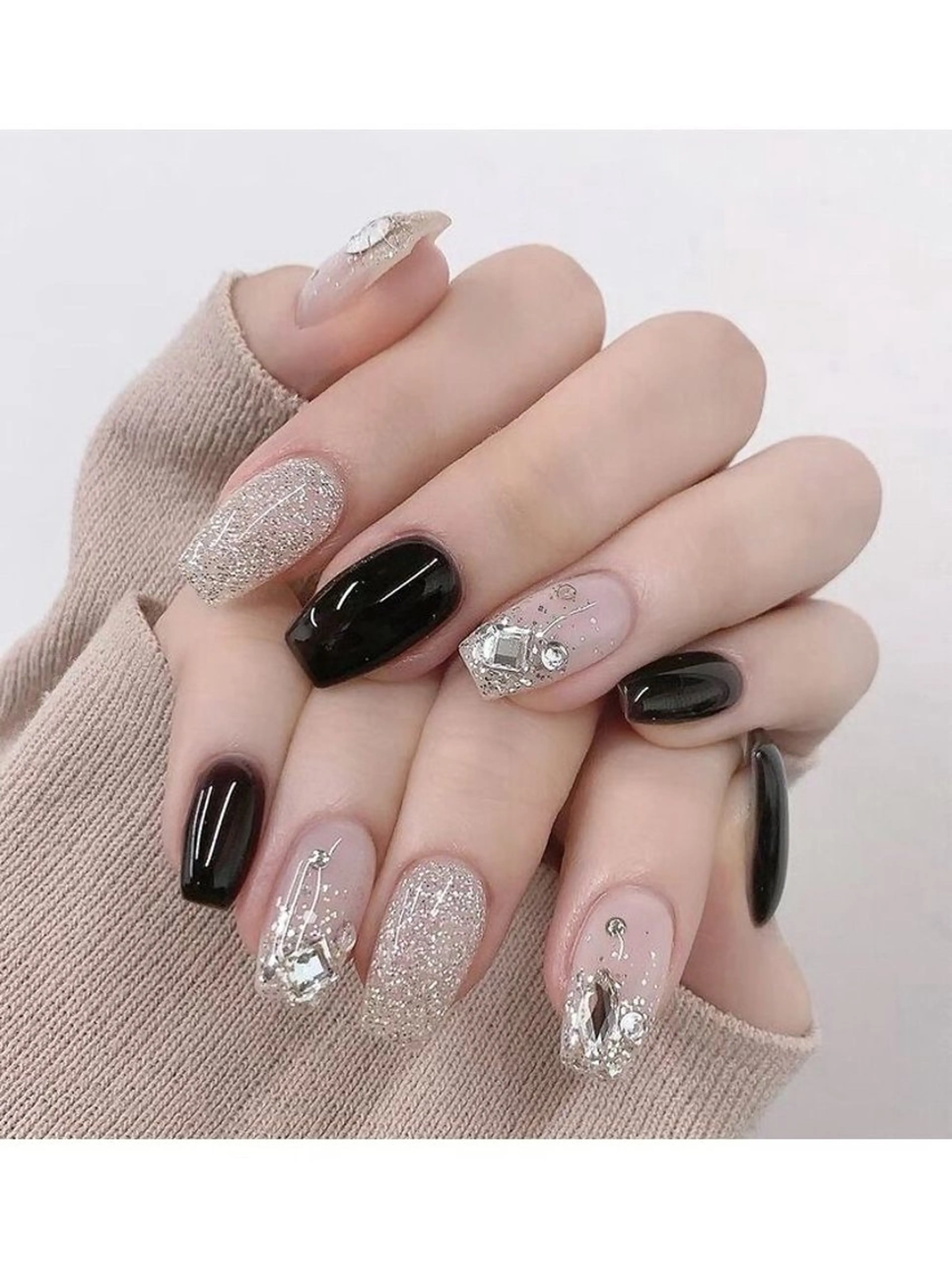 ネイル 長さ出し フレンチネイル グラデーション 卒業式 マグネットネイル MIHANA NAILのネイルデザイン