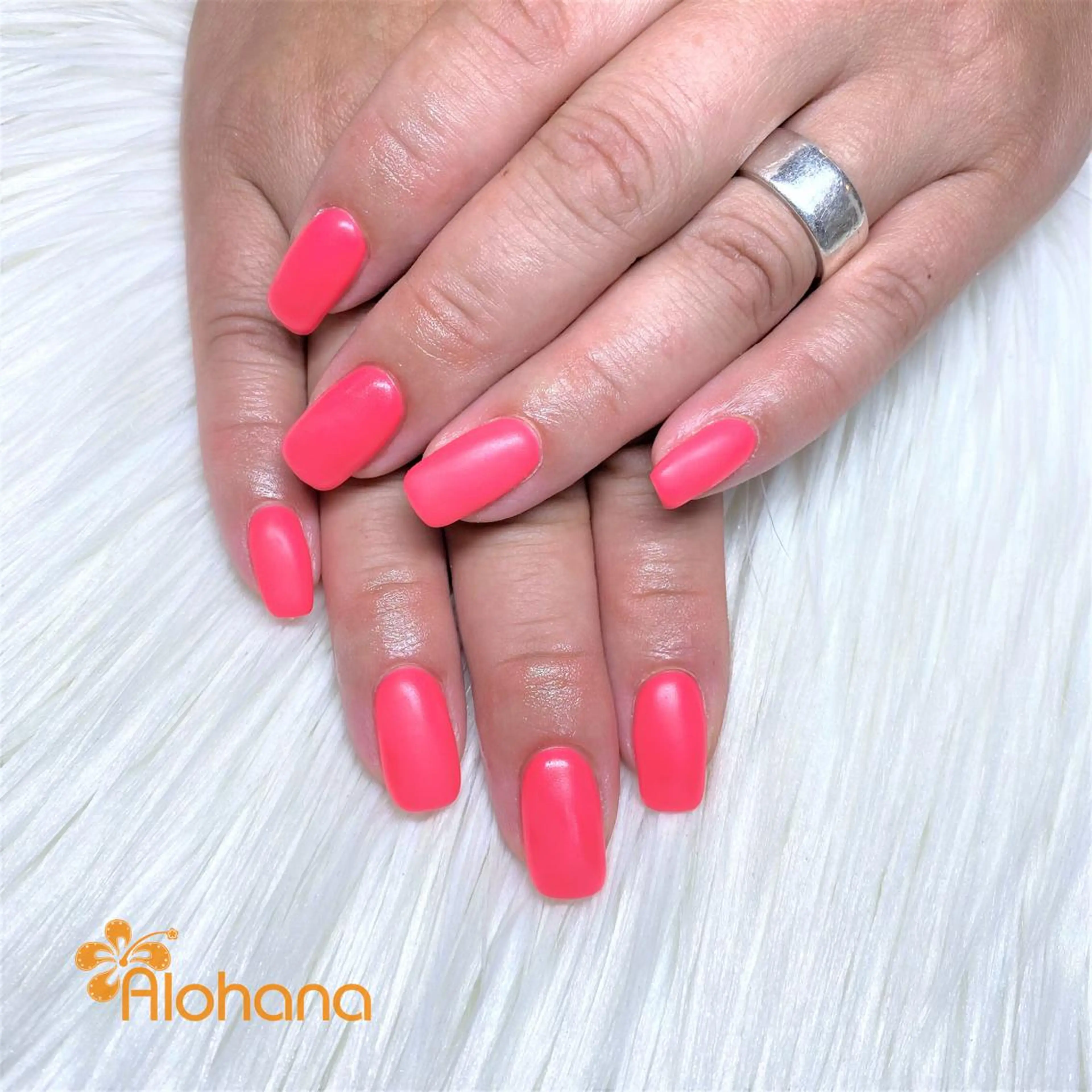 ネイル マットネイル ワンカラーネイル ハンドネイル Alohana所属・Alohana Minaのネイルデザイン