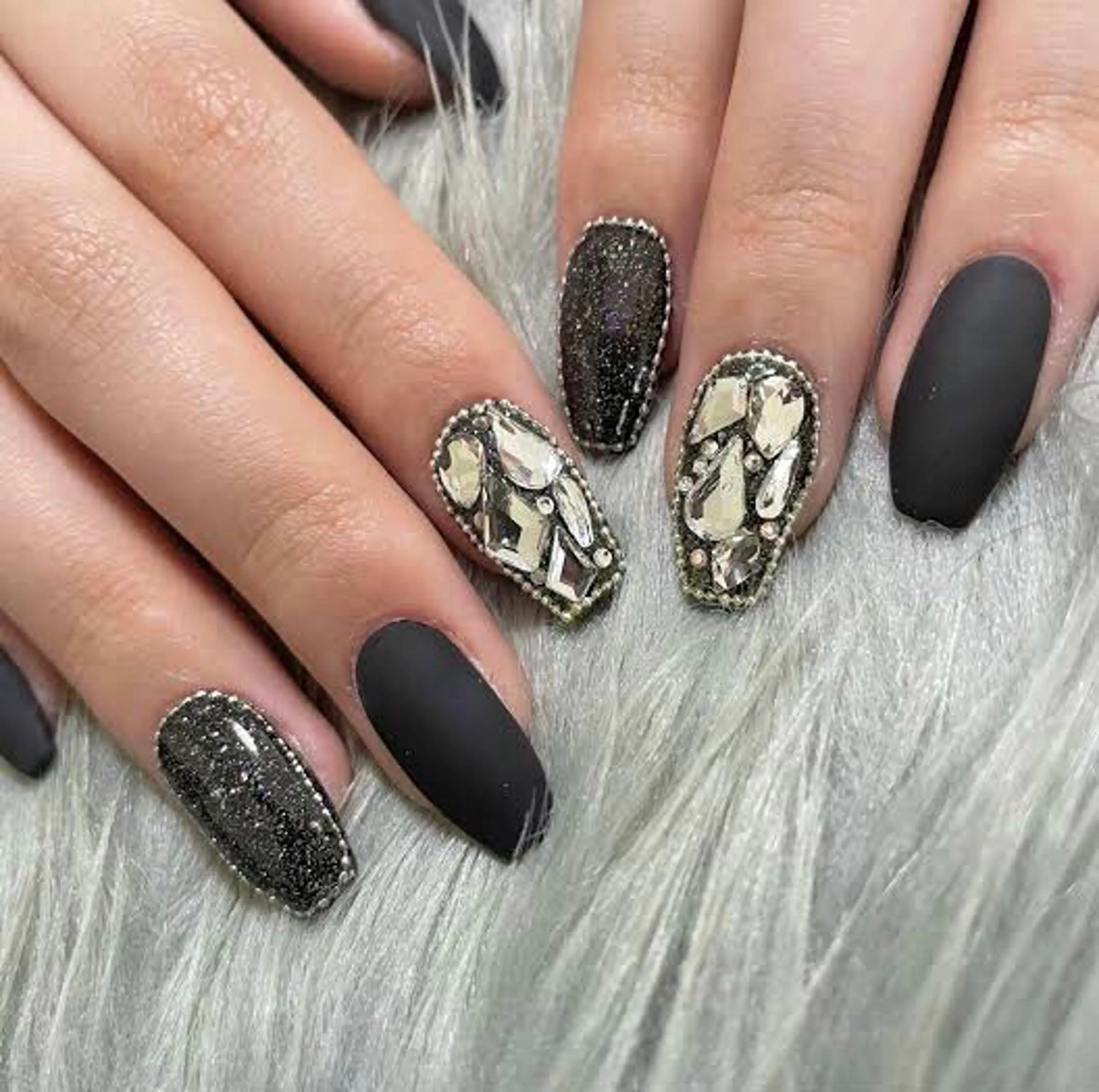 【練習モデル】 自爪✨ワンカラーorラメグラデーション+埋め尽くし2本付き💅ハンドケア付き🎀の写真