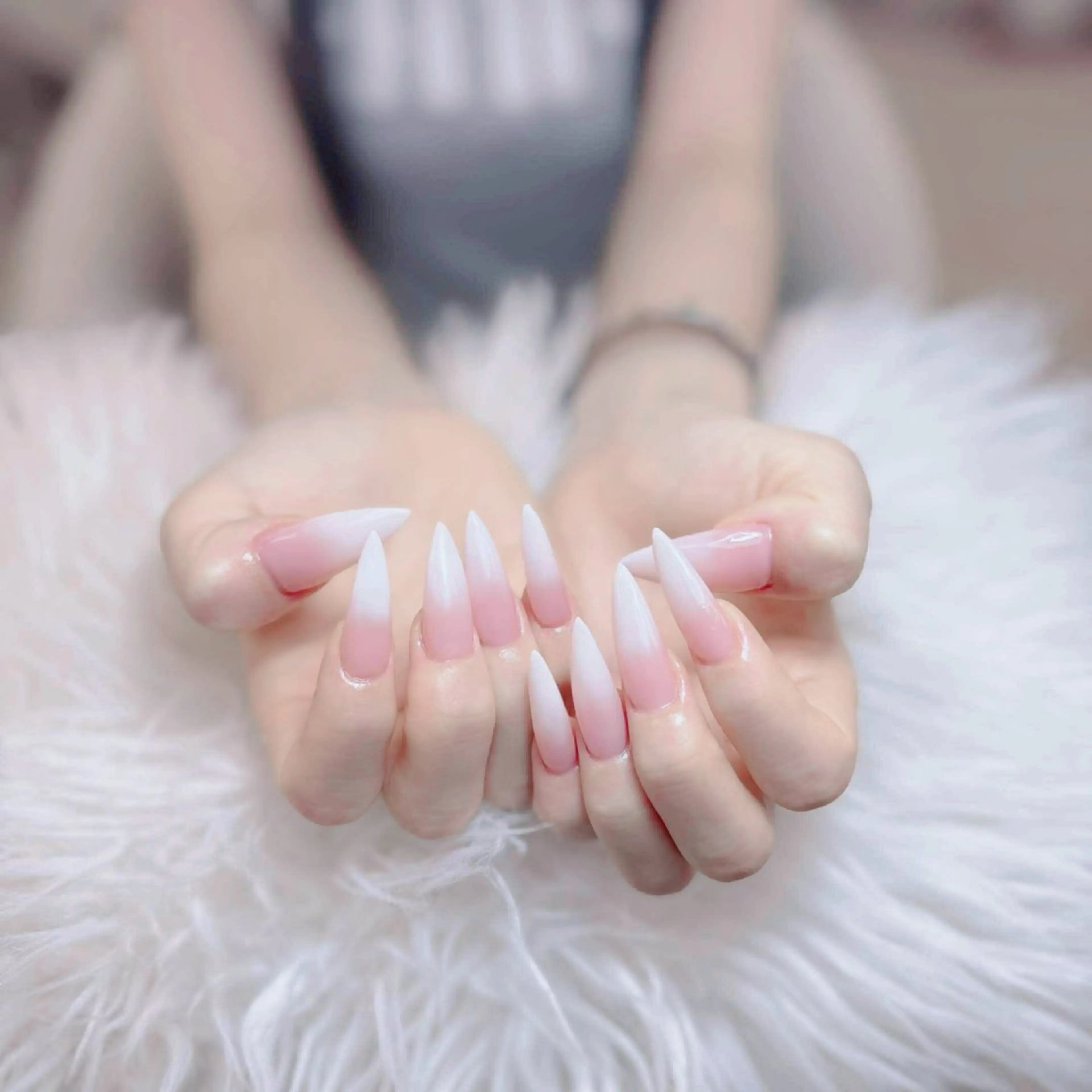 ネイル ジェルネイル 韓国ネイル マグネットネイル ネイルチップ 冬ネイル Lenie Nail Salonのネイルデザイン