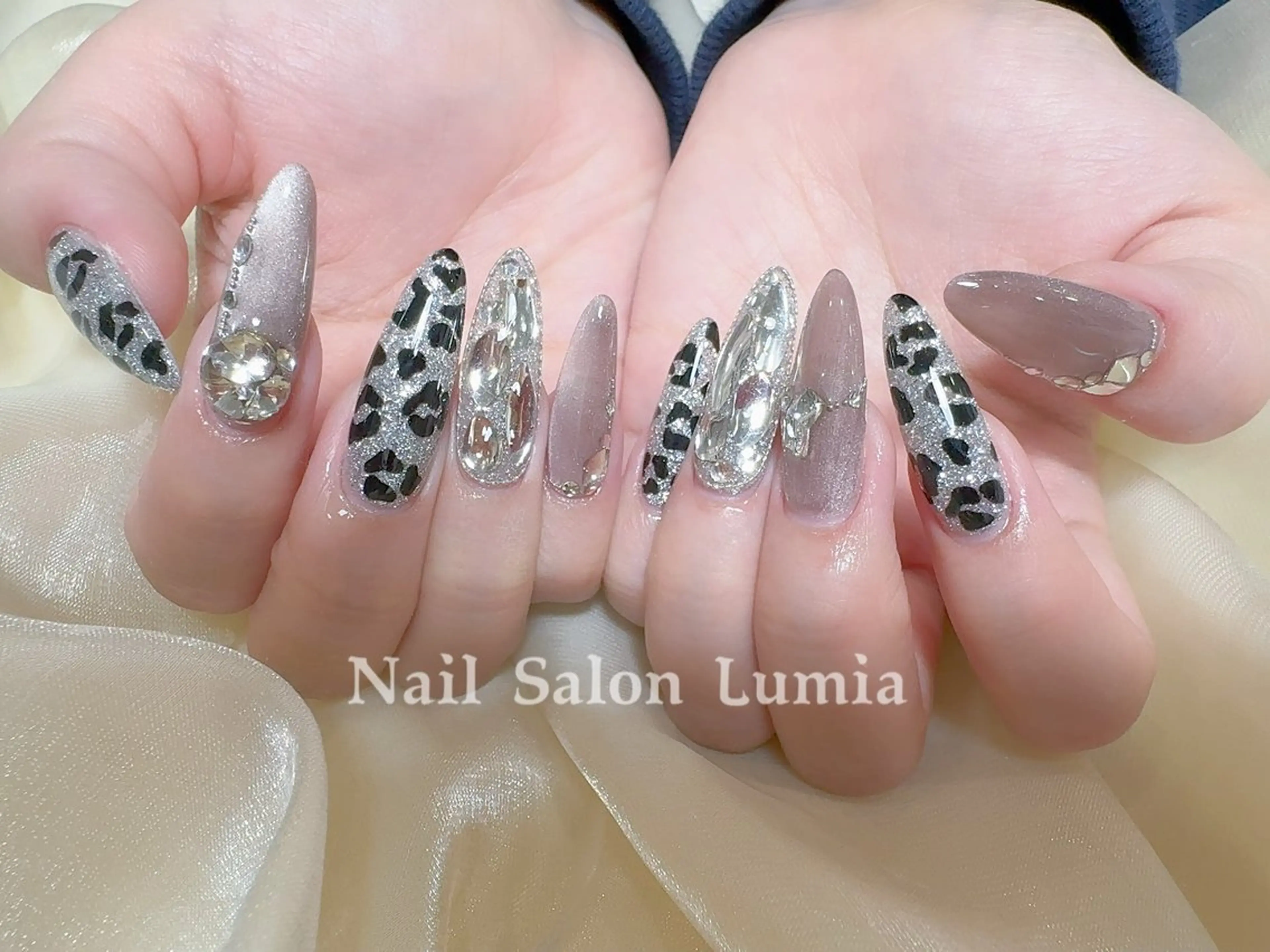 ネイル ハンドネイル ネイルサロン ルミア Lumia 店長のネイルデザイン