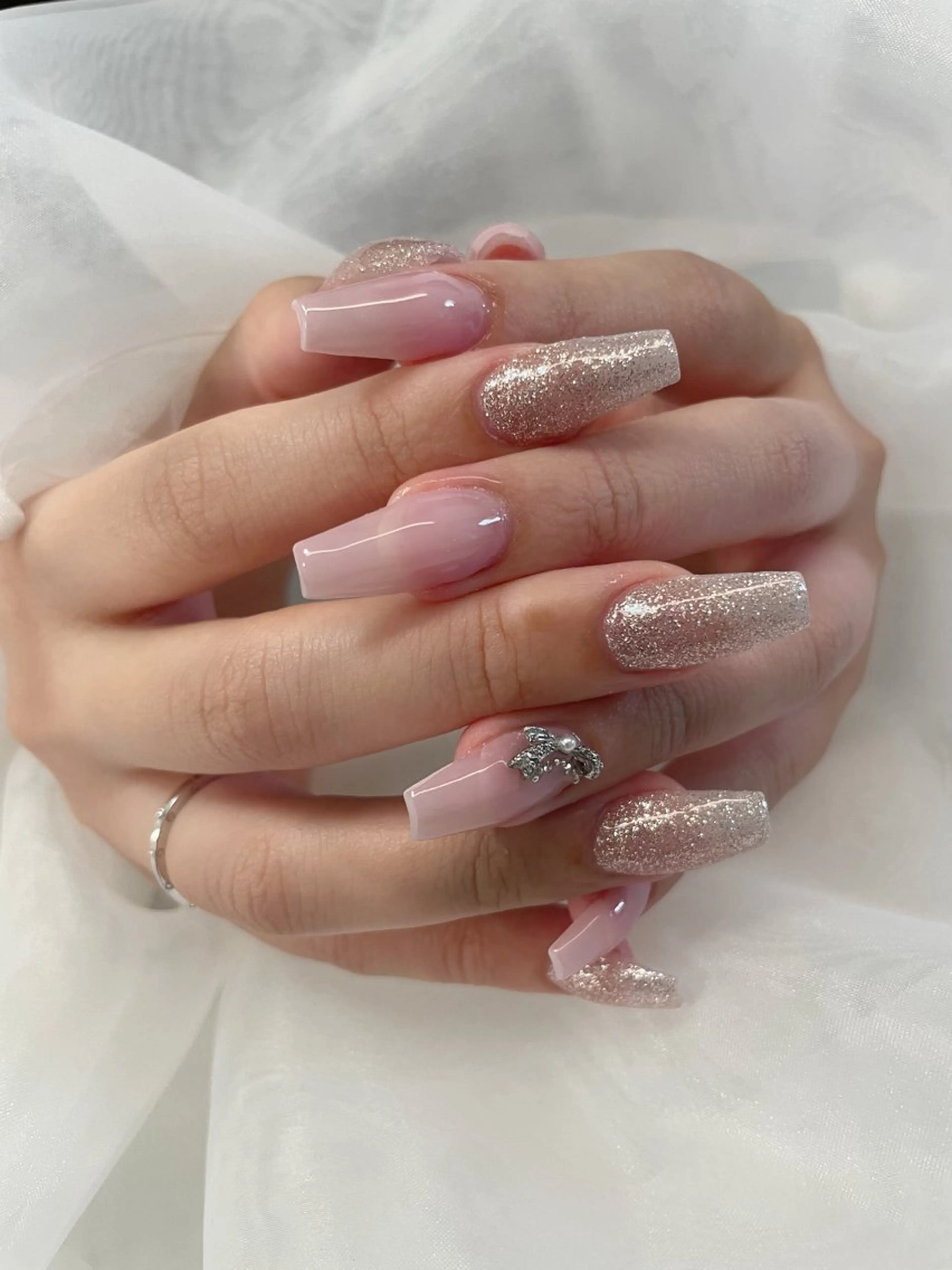 ネイル フラッシュネイル Nail Studio NEW MOON所属・NEW MOON takahoのネイルデザイン