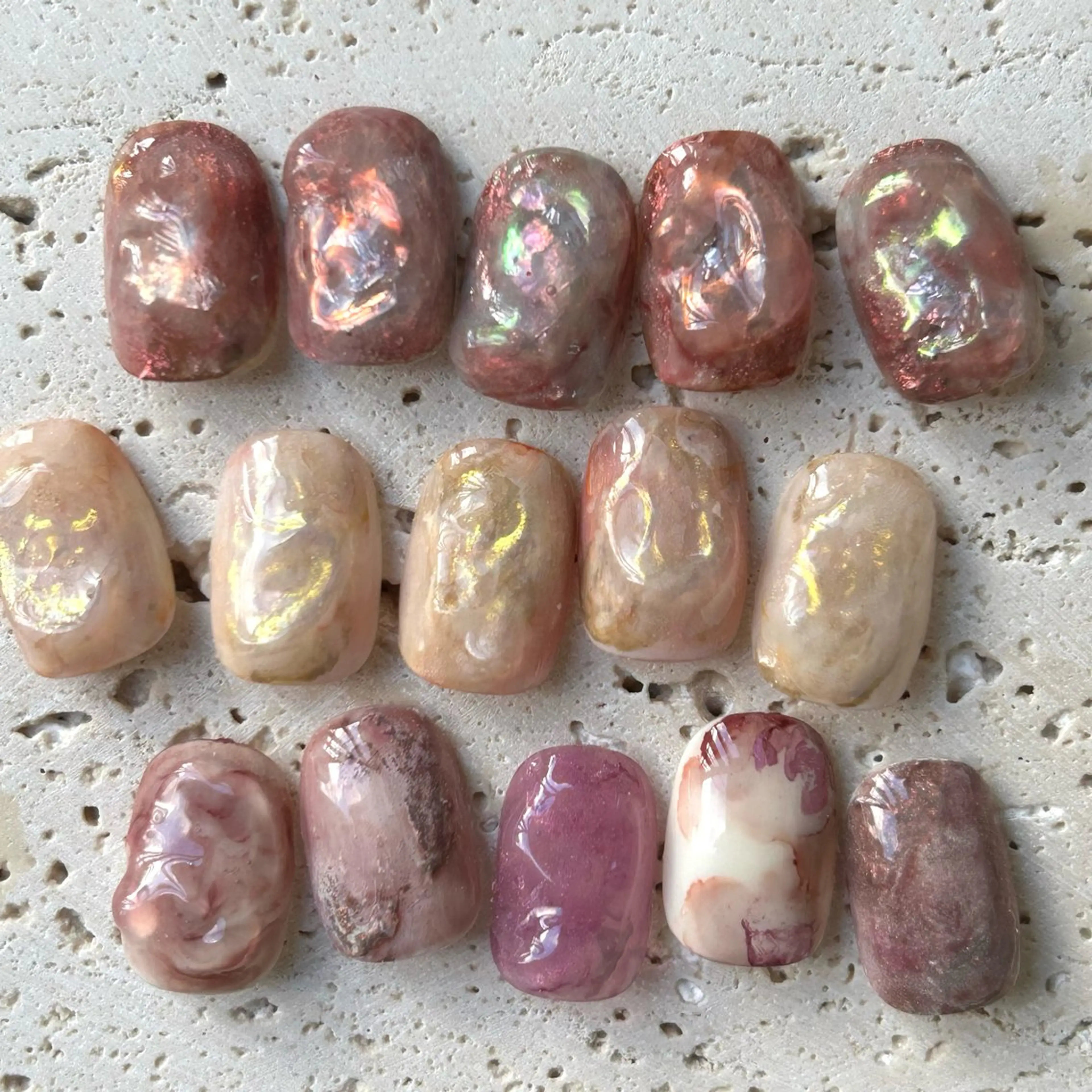 ネイル ayumi / Manonのネイルデザイン