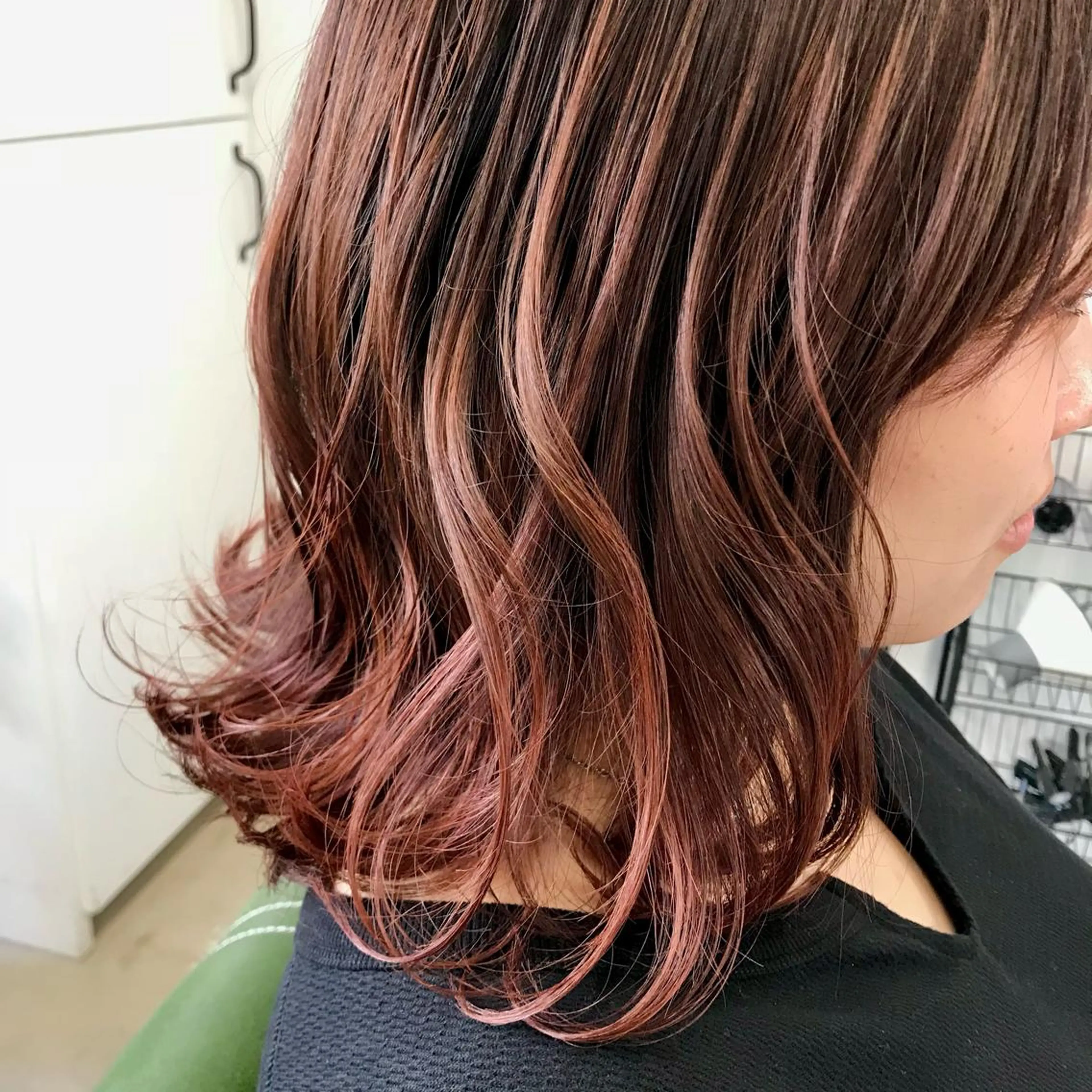 ミディアム カラー 透明感カラー 艶髪🌟髪質改善✨ Zinaヤマダ チサのヘアスタイル