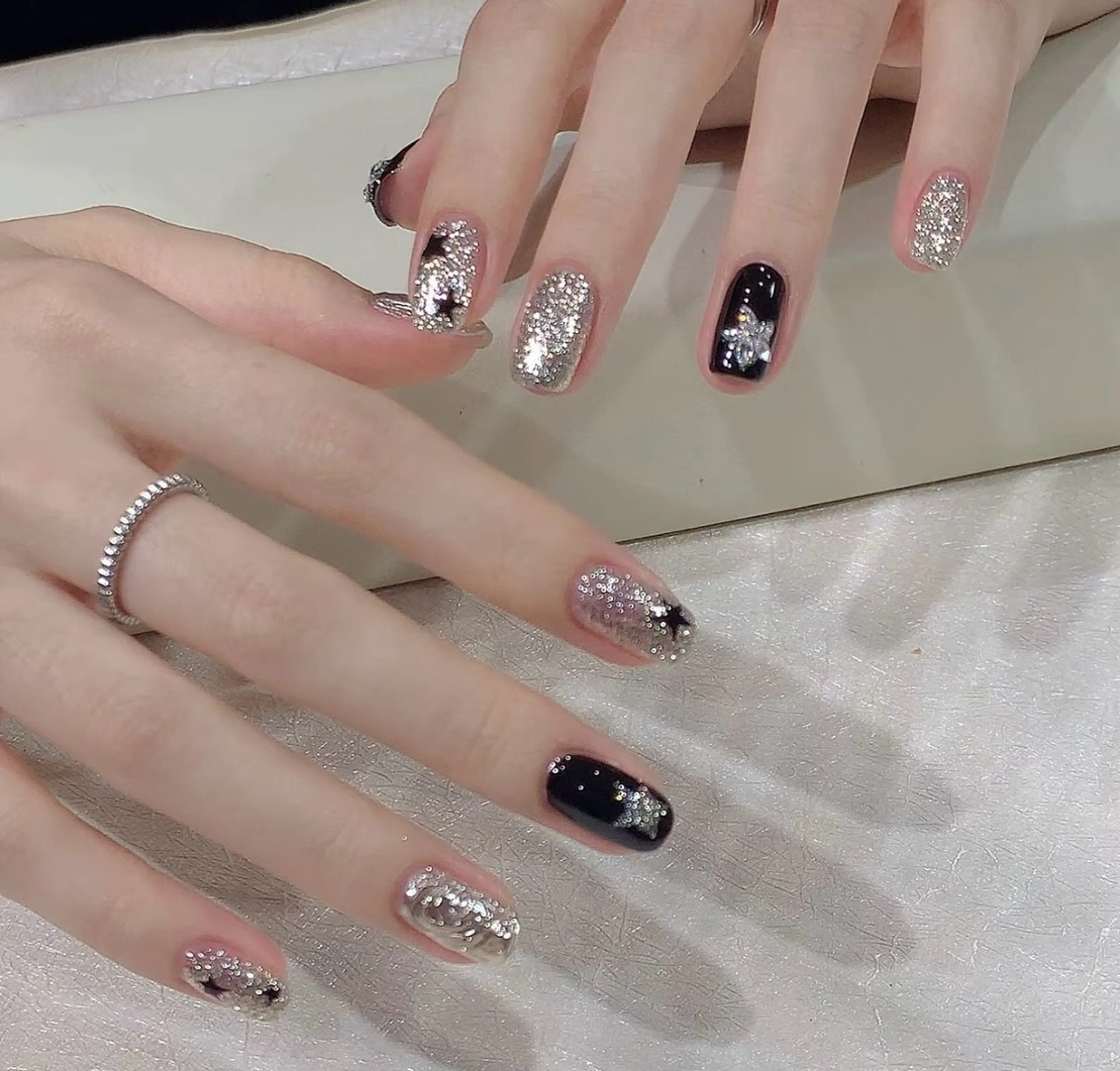 ネイル アートネイル チークネイル 長さ出し マグネットネイル 持ち込み ハンドネイル ハンドケア For you. Nail Salonのネイルデザイン