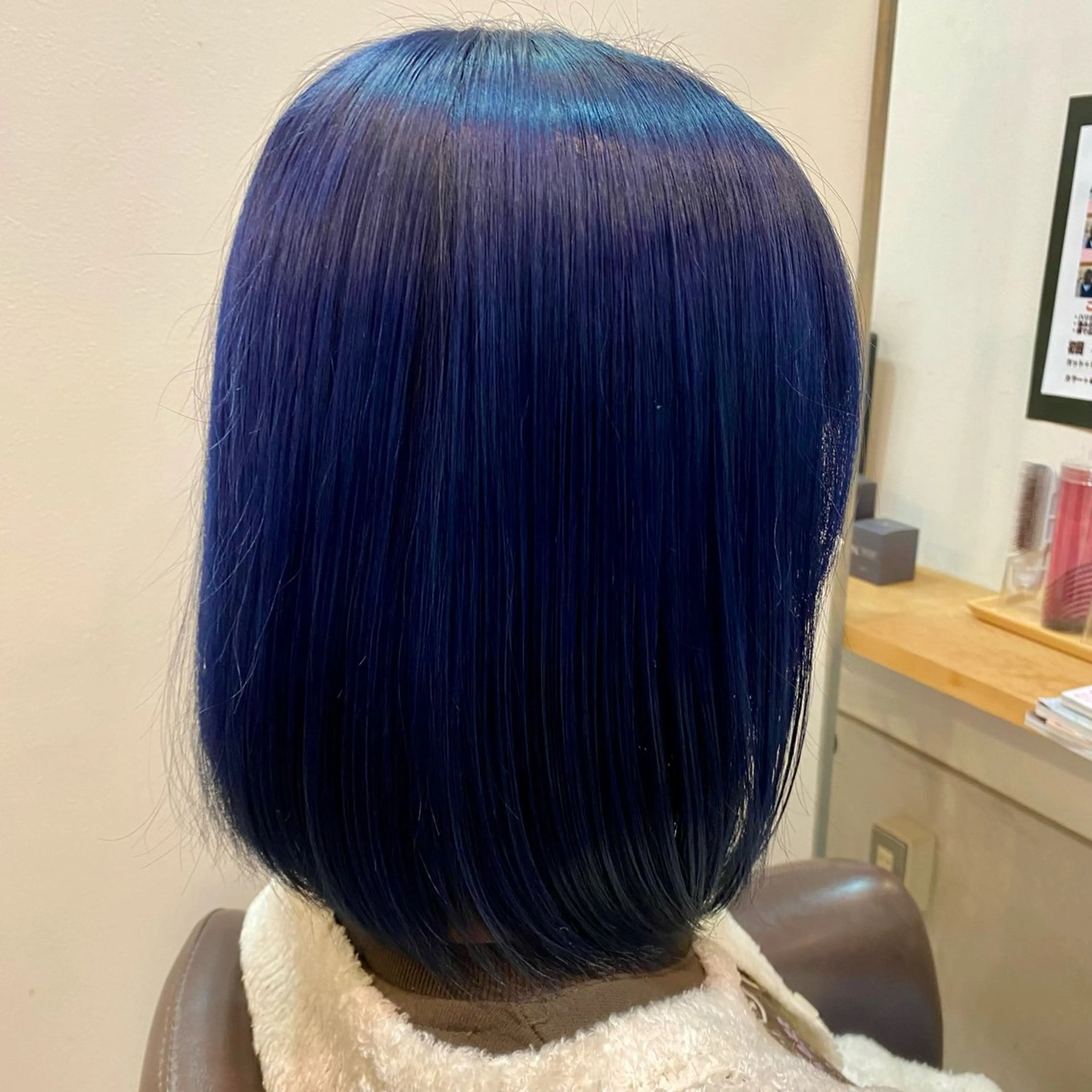 ミディアム カラー 惣木 菜穂のヘアスタイル