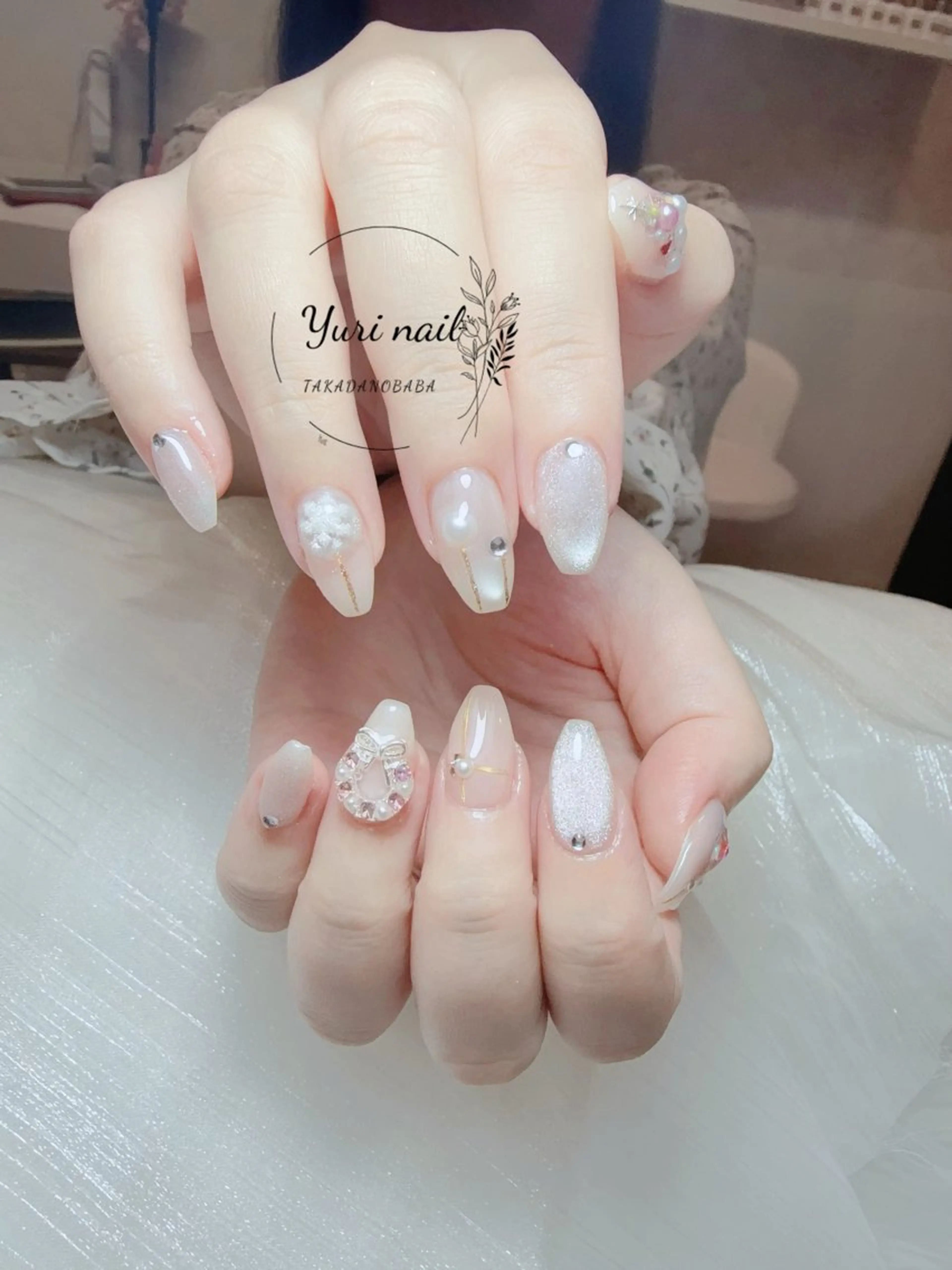 ネイル ボルドー ブラウン チークネイル ドット フットネイル ハンドネイル ハンドケア yurinail所属・yuri nail 高田馬場のネイルデザイン