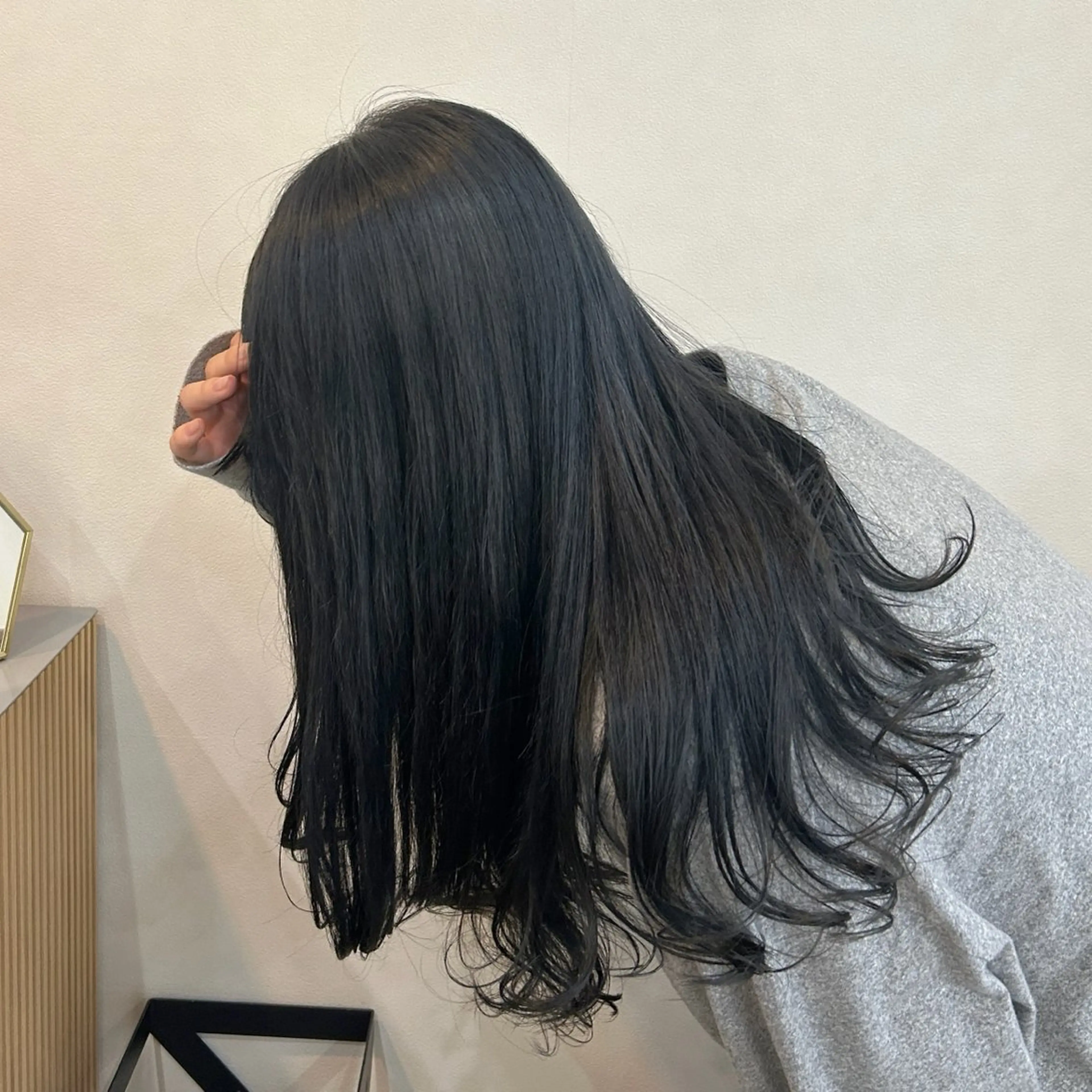 ロング カット ヘアカラー トリートメント MIDORI🌙 透明感/ベージュのヘアスタイル