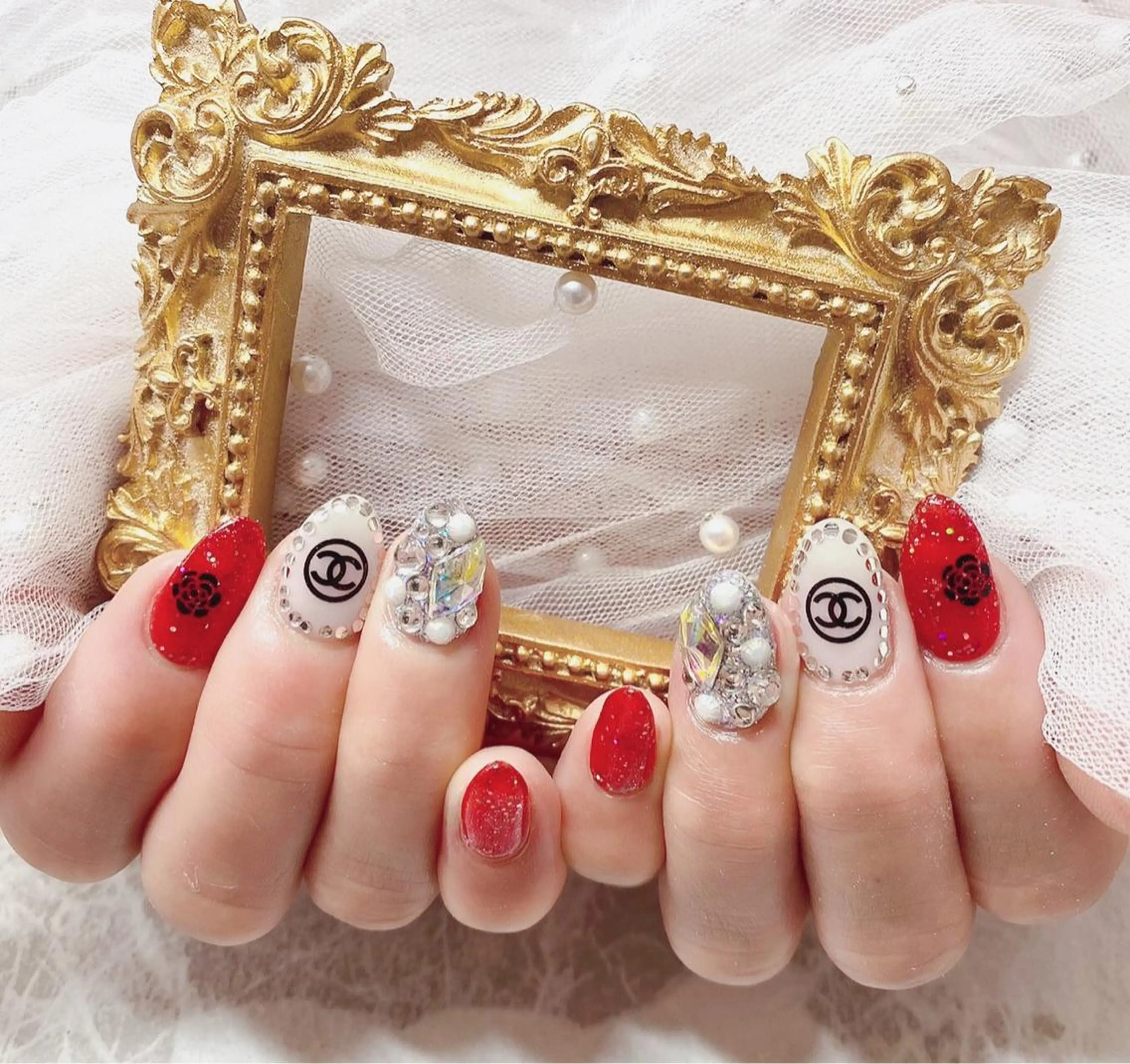 ネイル ハンドネイル マジックミラー所属・マジック ミラーのネイルデザイン