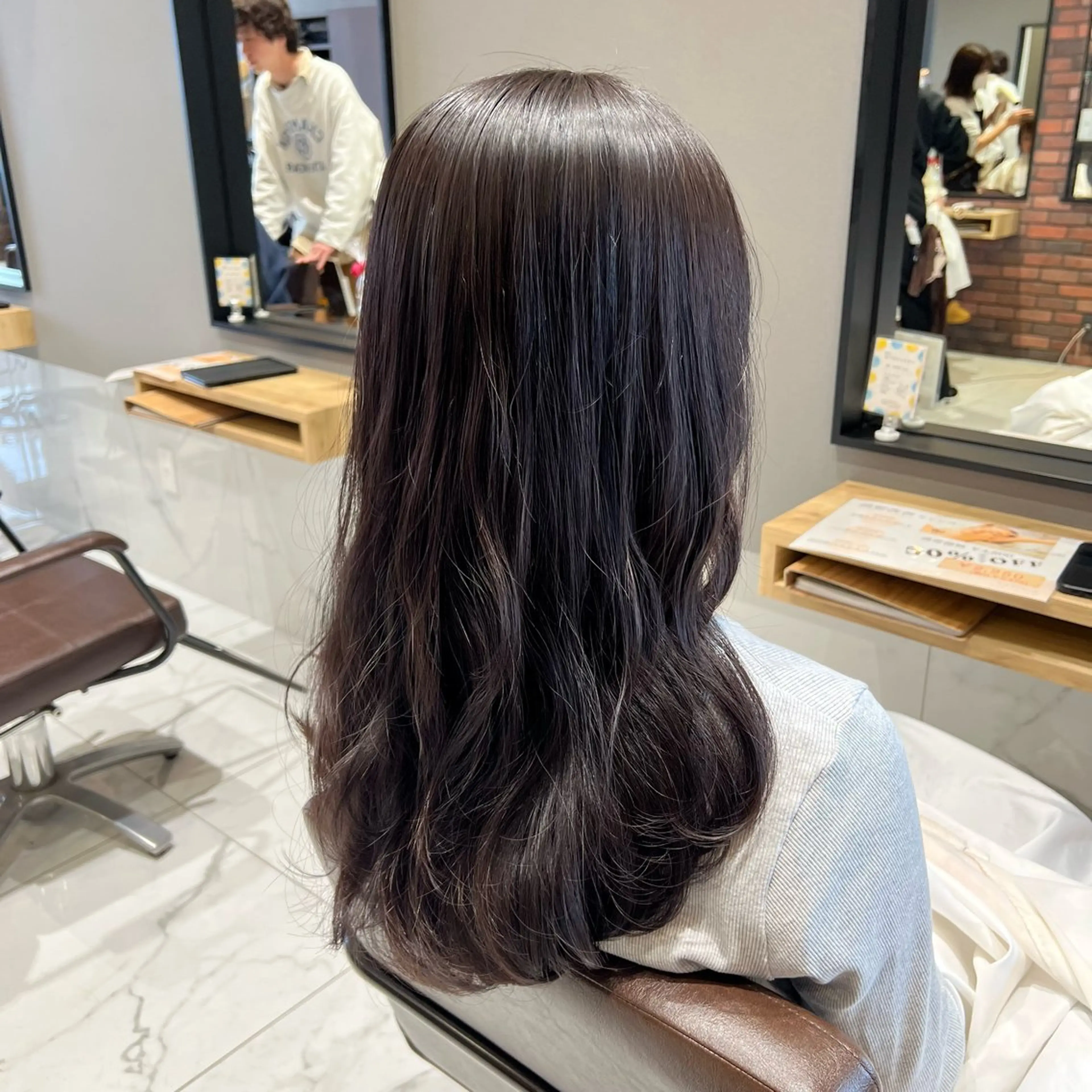 ロング ヘアアレンジ レイヤーカット ロング ローレイヤー カット ルクール喜多町店 コムロのヘアスタイル