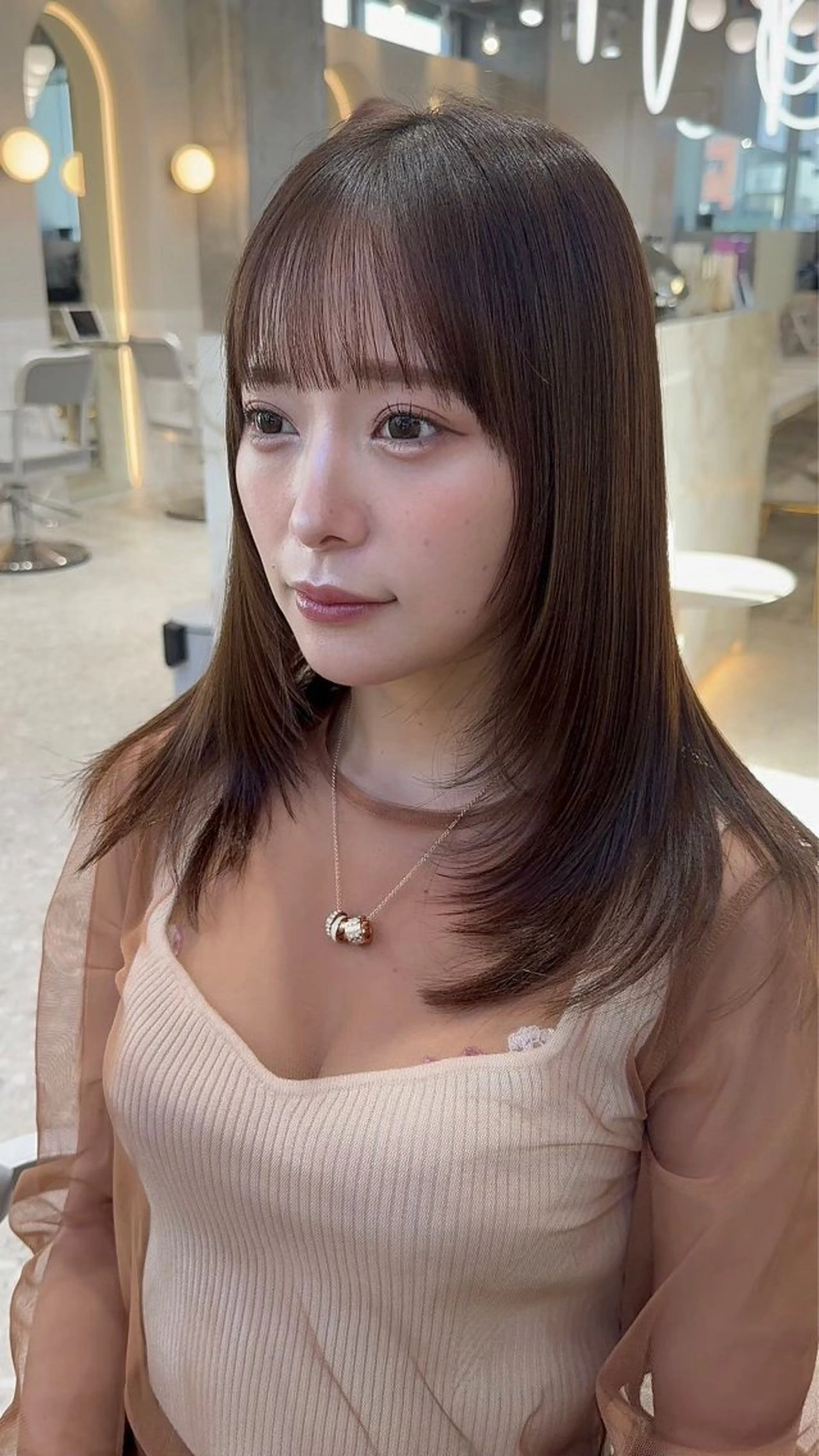 セミロング カラー Hello by Sea所属・髪質改善/縮毛矯正 /レイヤー/宮崎直弥のヘアスタイル