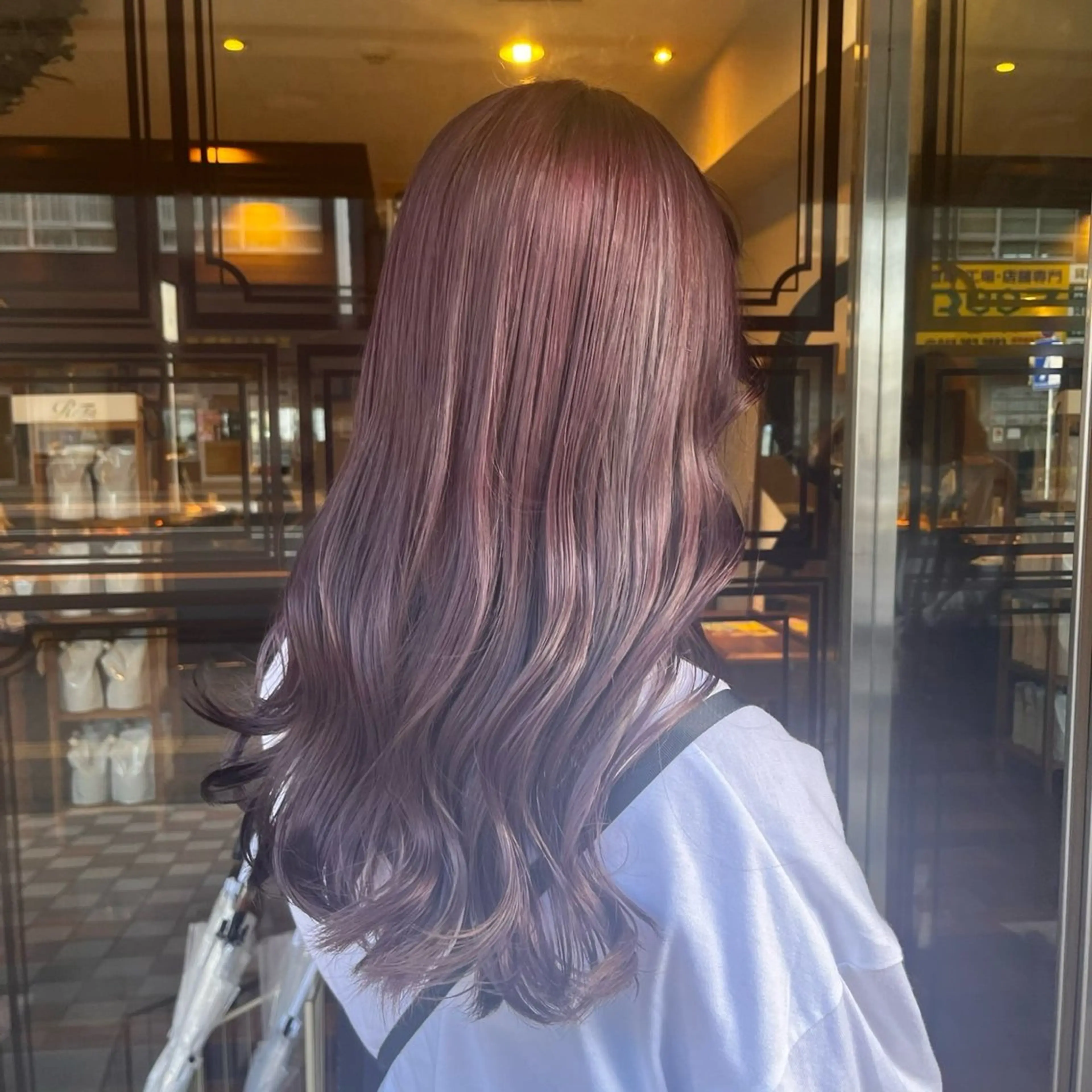 ロング カラー トヨダ シノ🐰🌸のヘアスタイル