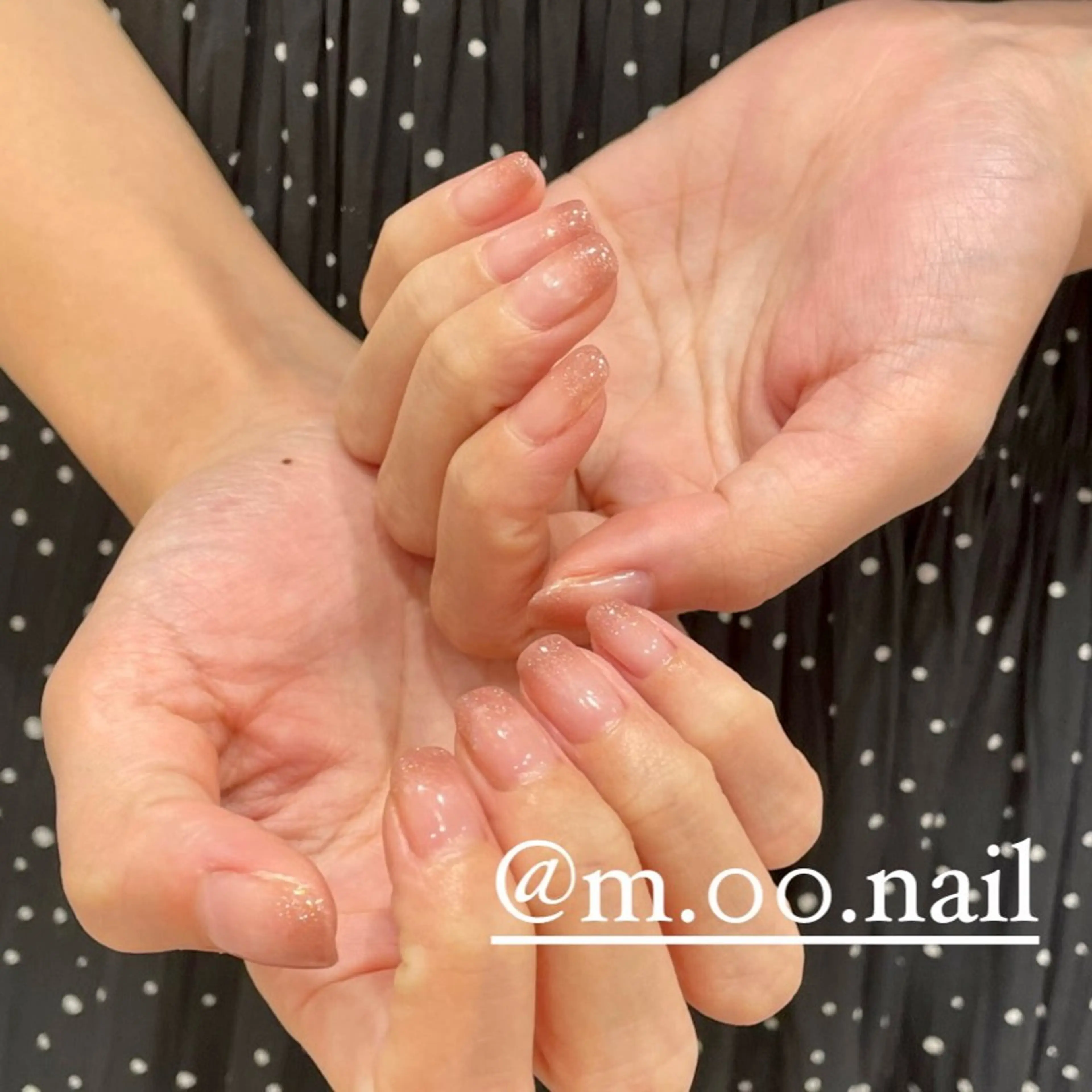 ネイル グラデーション LA LUNA misaの眉毛・アイブロウイメージ