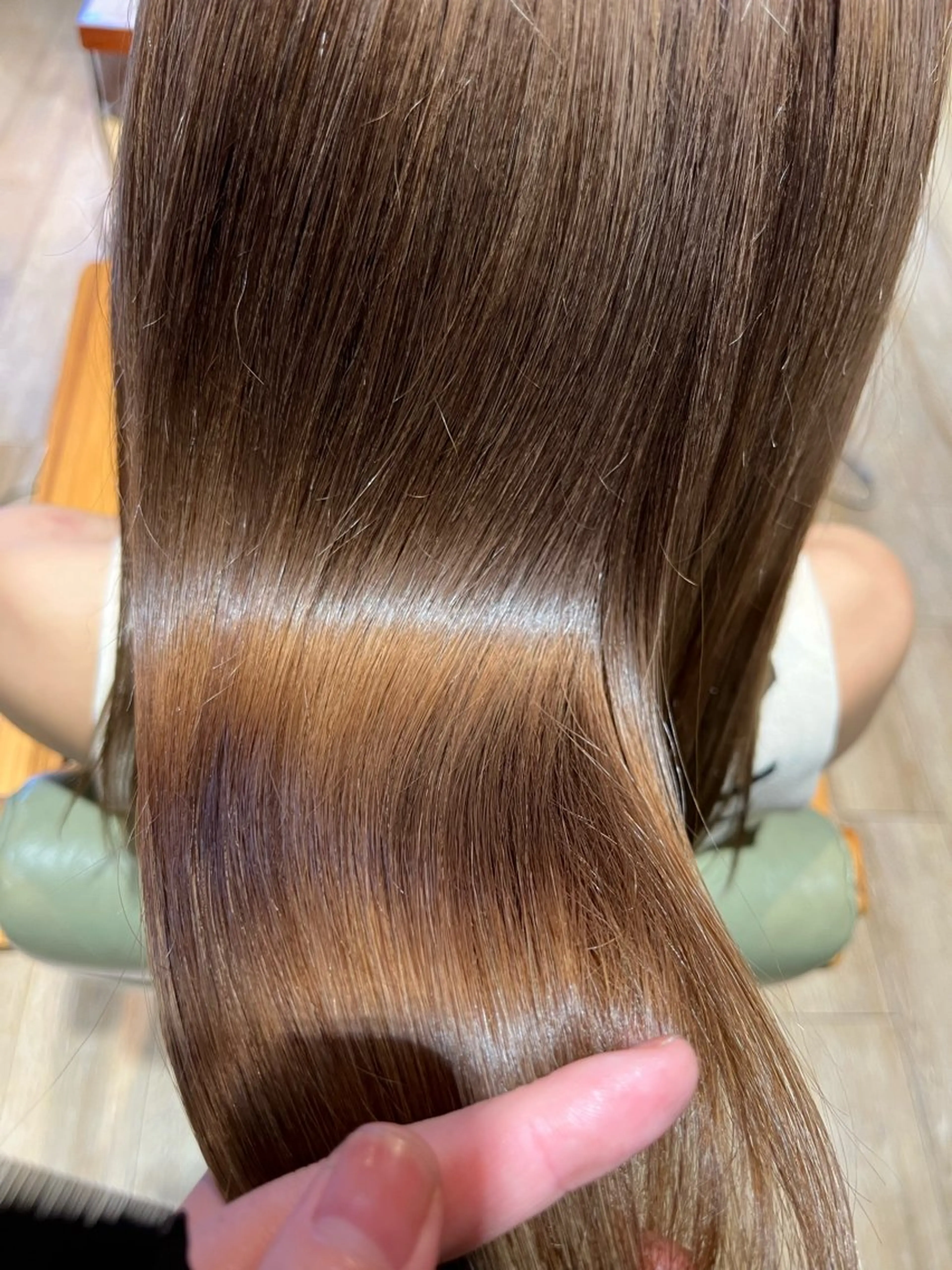 セミロング ヘアカラー トリートメント I-CON所属・髪質改善/美髪のプ口 中島みきのヘアスタイル