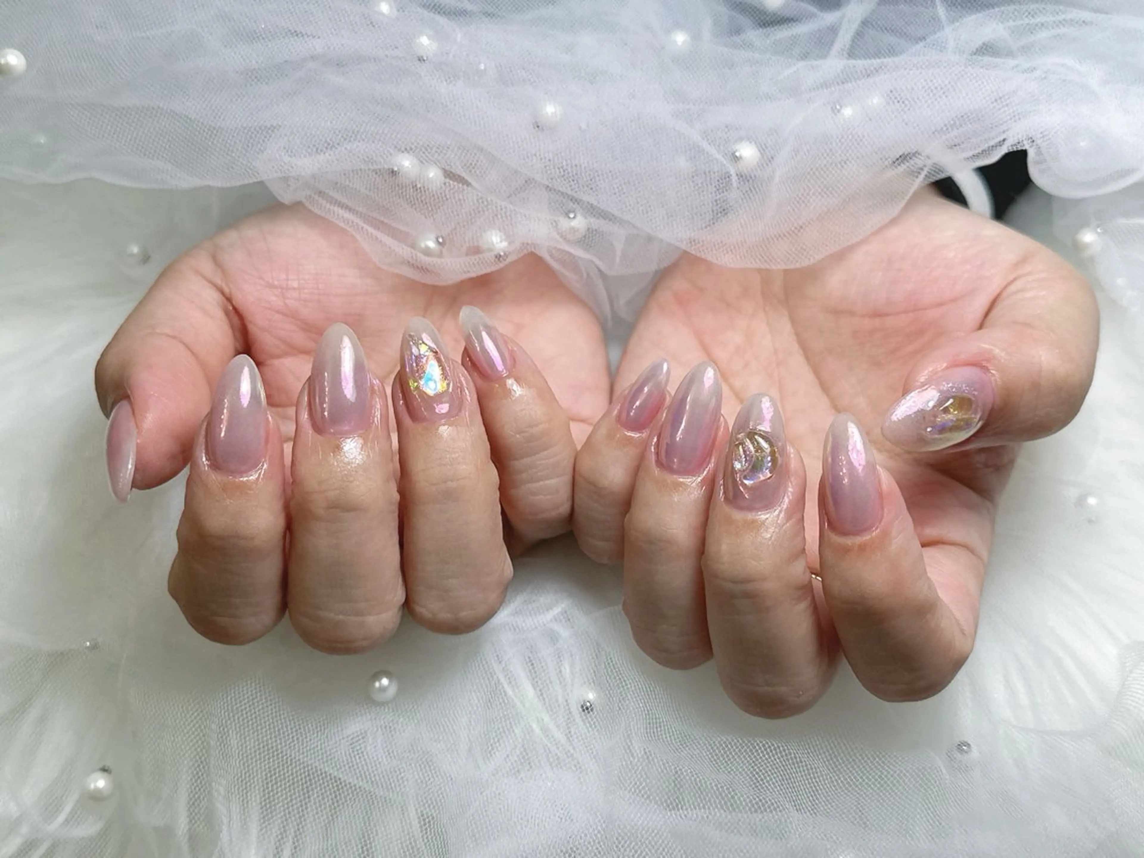 ネイル オーロラネイル ハンドネイル 【Eclat ｴｸﾗ】nail＆beauty所属・Eclat〔ｴｸﾗ〕 MOEKA𝜗𝜚*のネイルデザイン