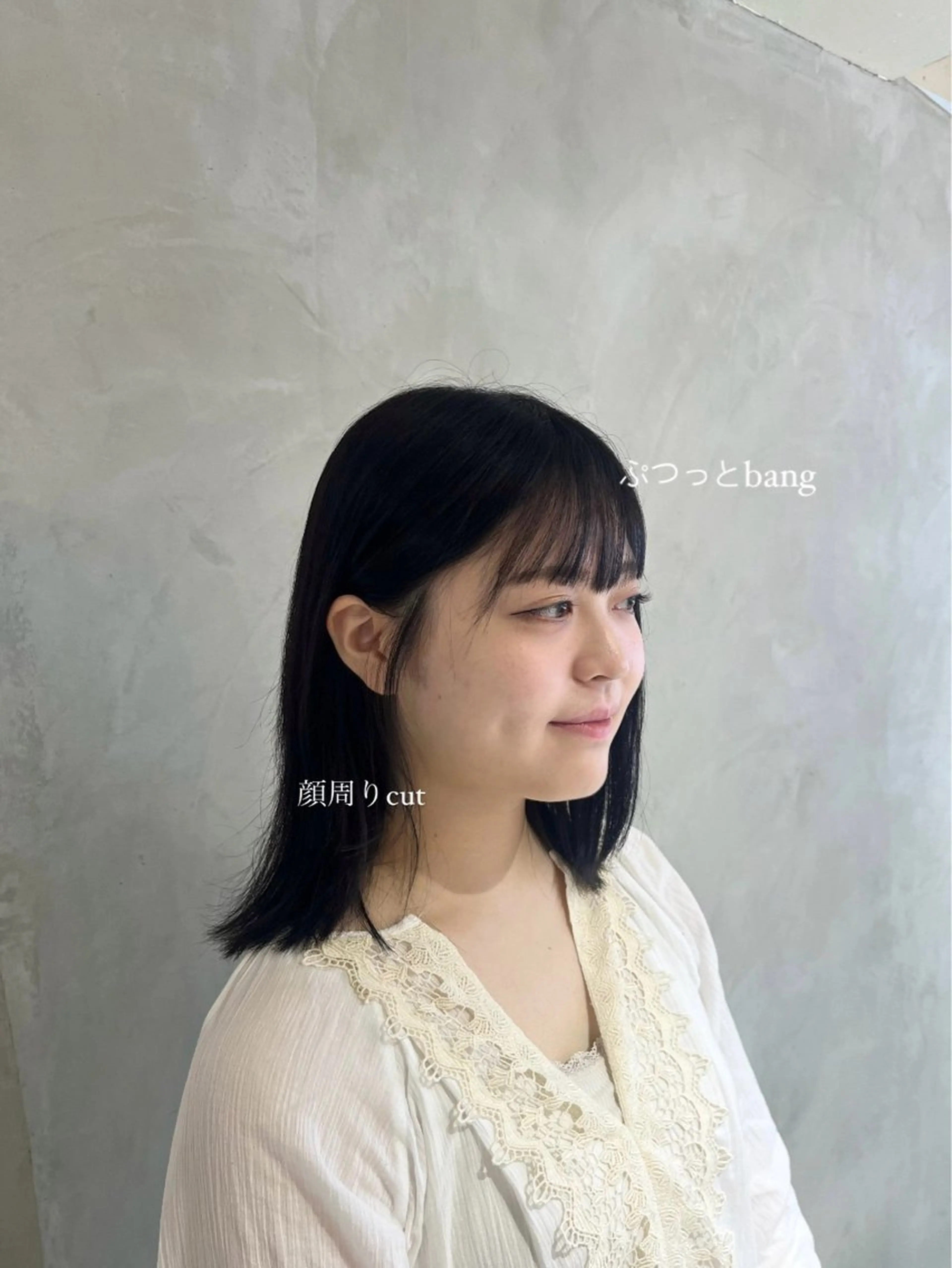 ミディアム 顔周りカット カット effect横浜所属・切りっぱなしボブ/ 艶カラー/綾莉のヘアスタイル