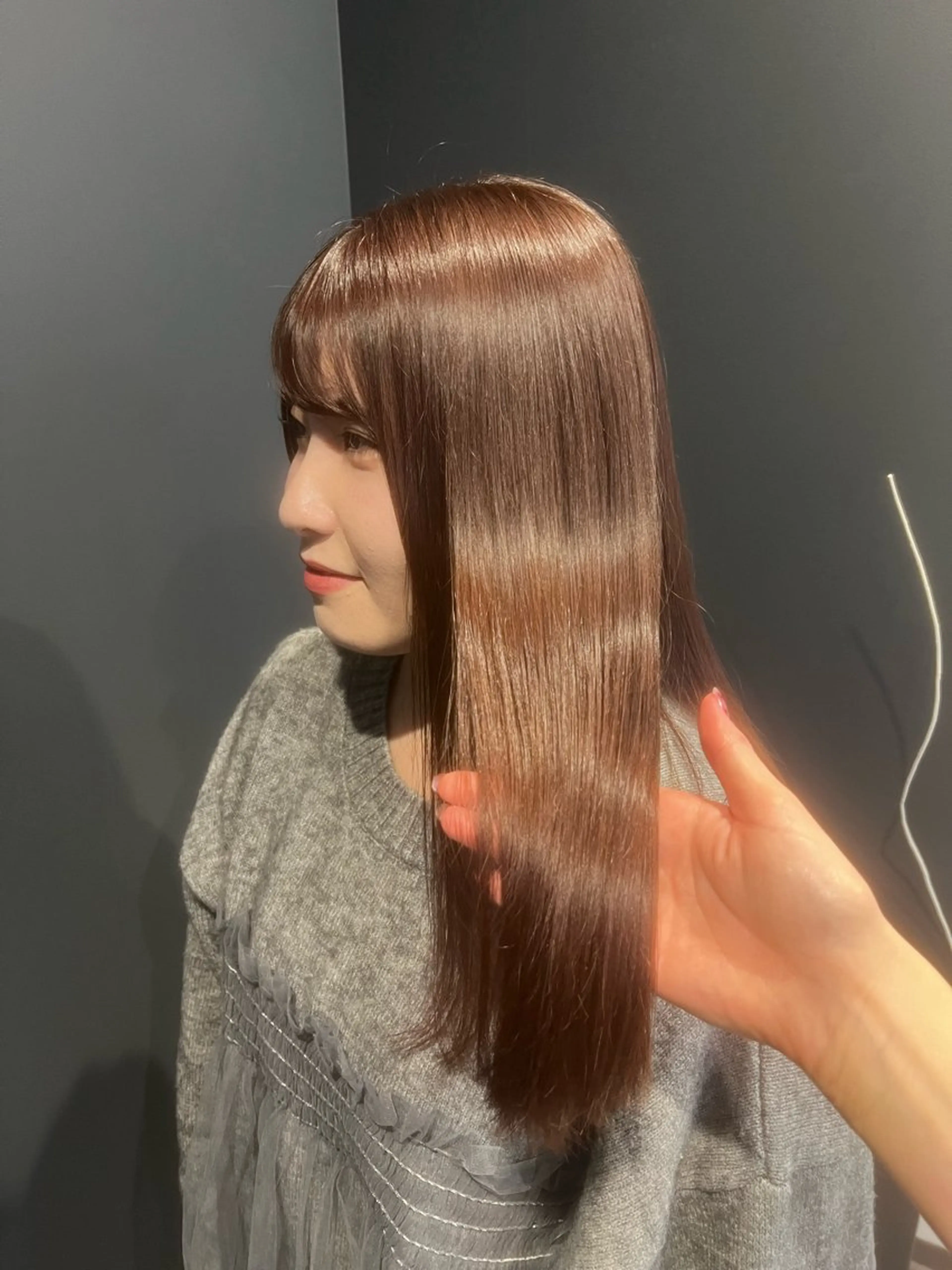 セミロング 宮城 萌のヘアスタイル