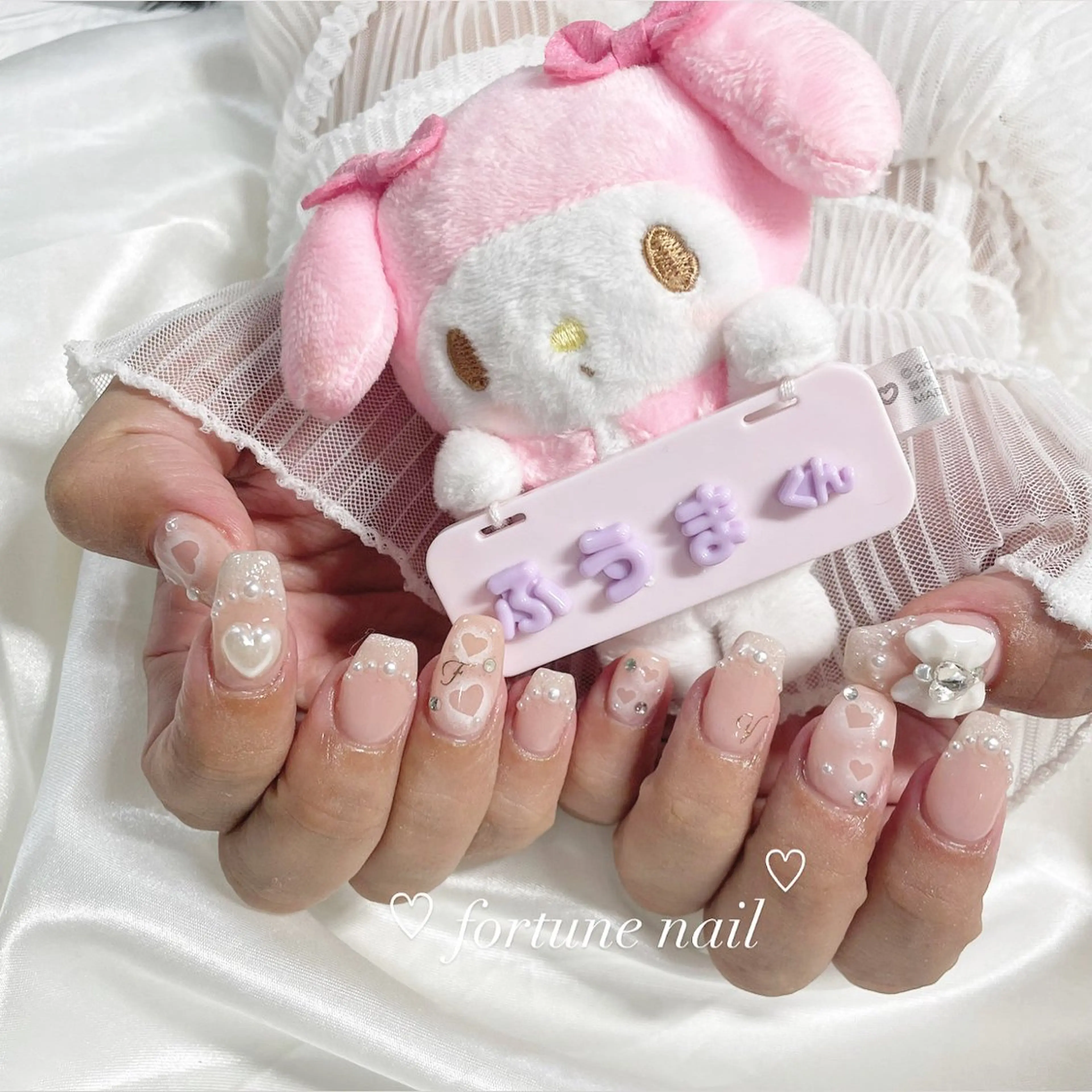 ネイル マグネットネイル ピンク 夏ネイル ハンドネイル ☆saori ☆のネイルデザイン