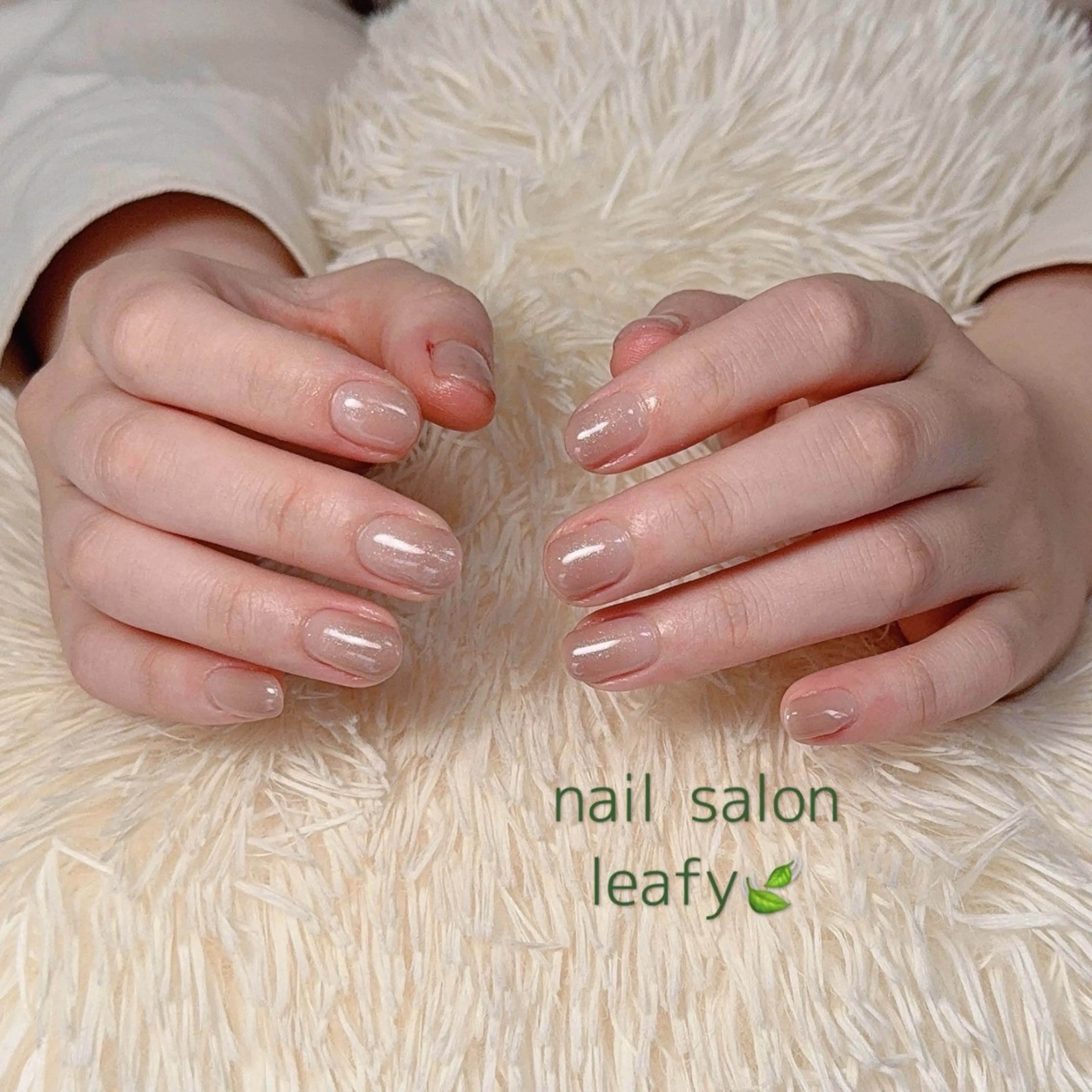 ネイル グラデーション ラメ(グリッター) ハンドネイル ネイルサロン leafyのネイルデザイン
