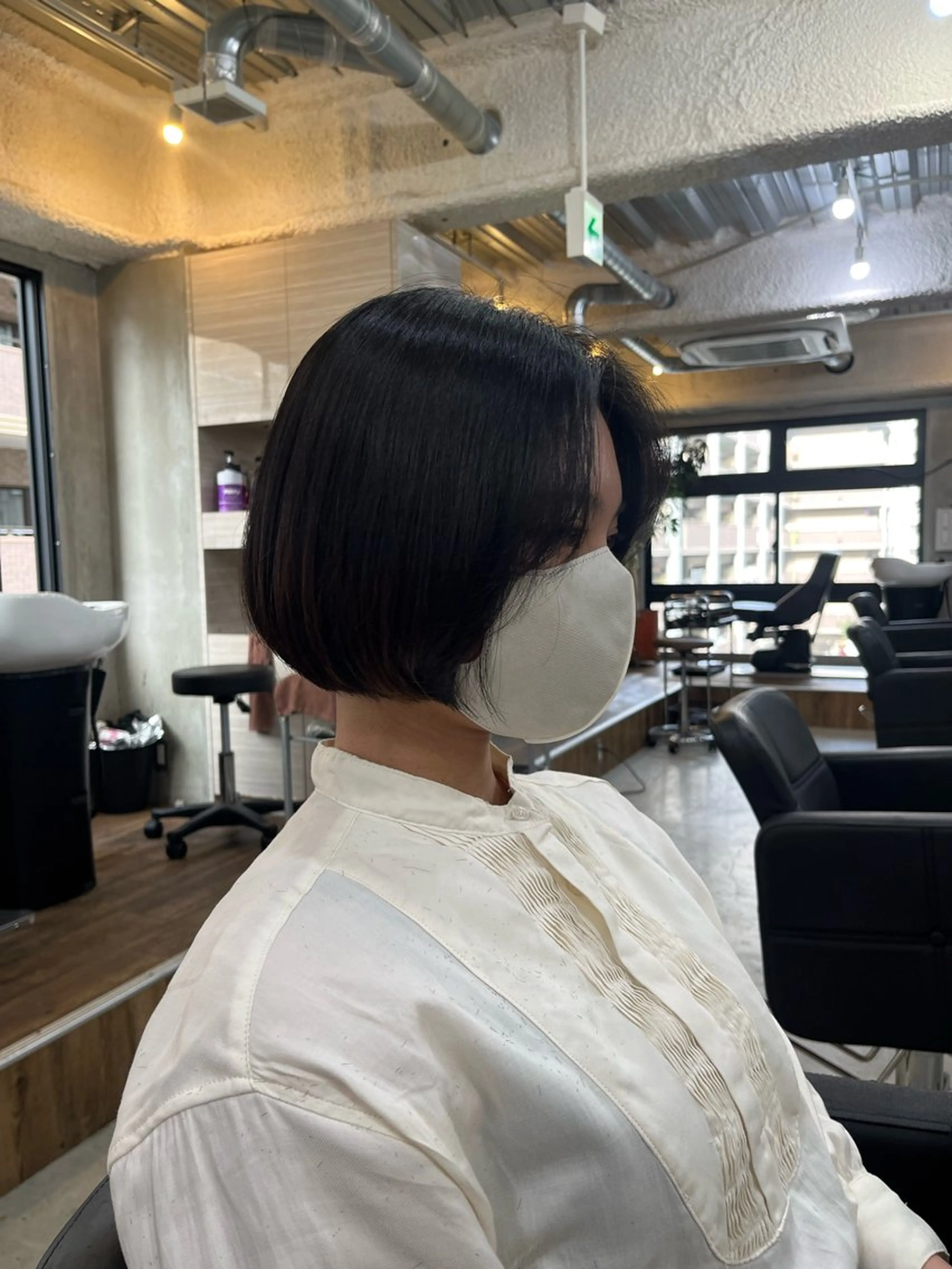 ショート ボブ 顔周りカット SIUN所属・とうだだいき ナチュラルレイヤーのヘアスタイル