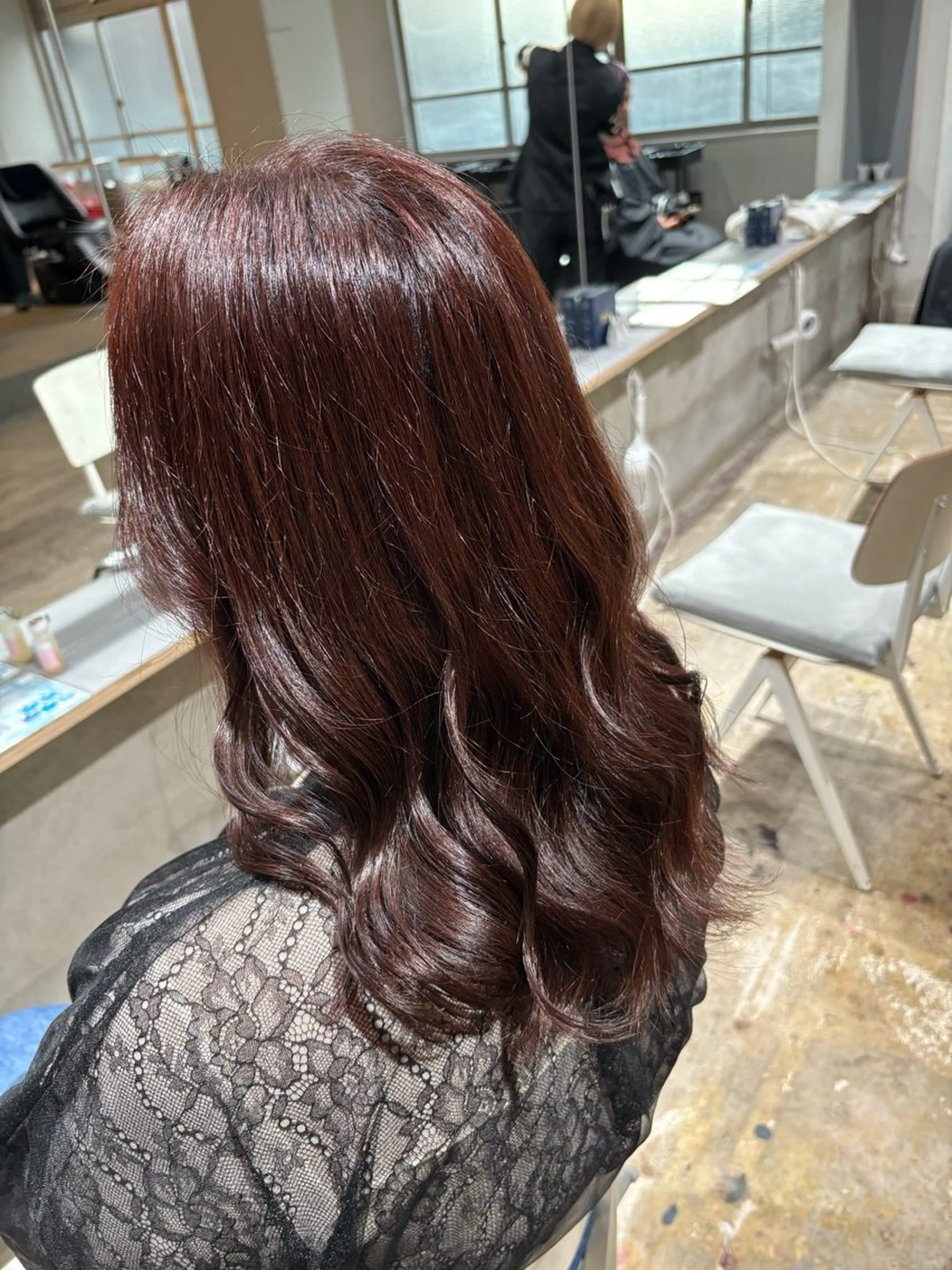 セミロング ピンクラベンダー ヘアカラー 玉置 七海のヘアスタイル