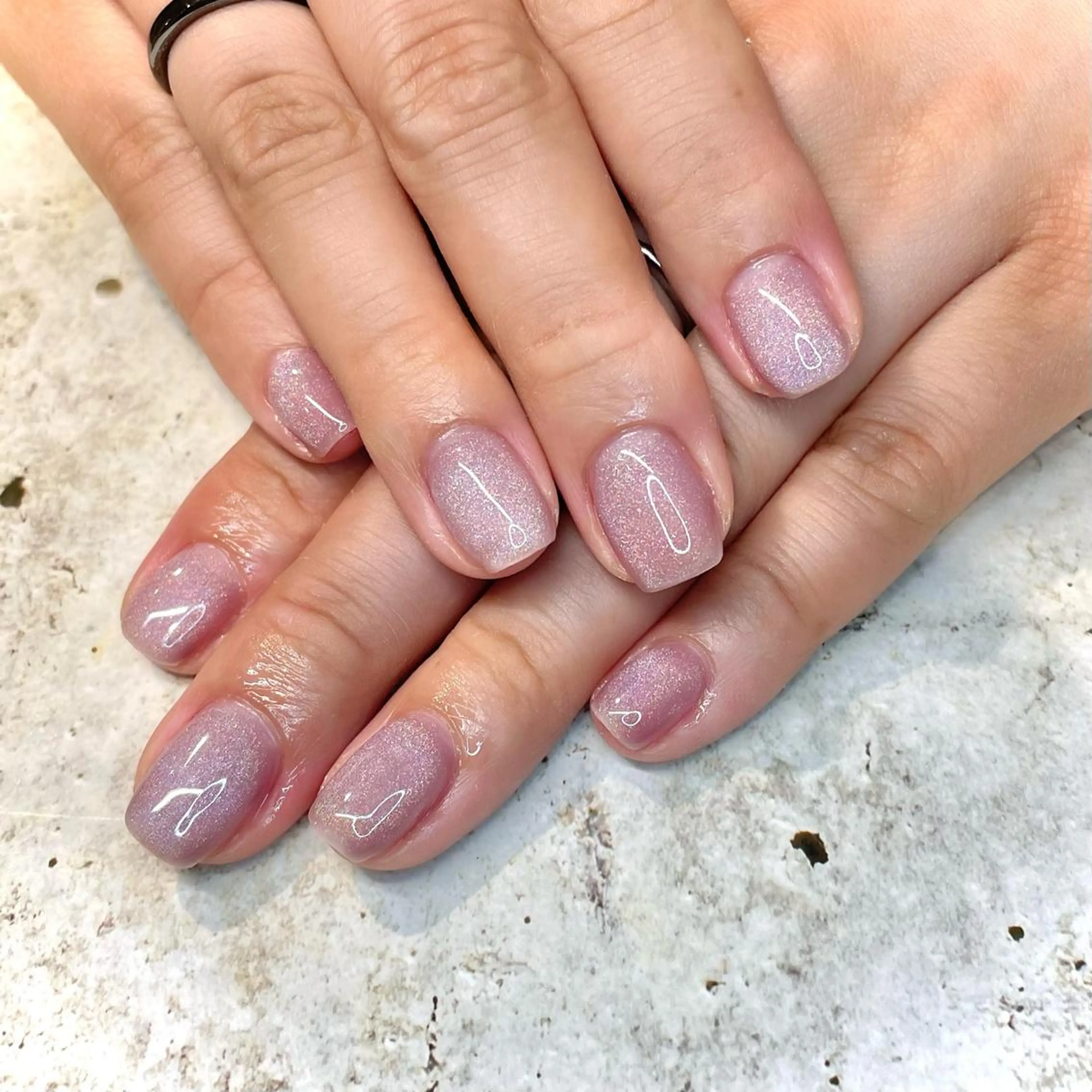 ネイル ＆robe  mii 🌿のネイルデザイン