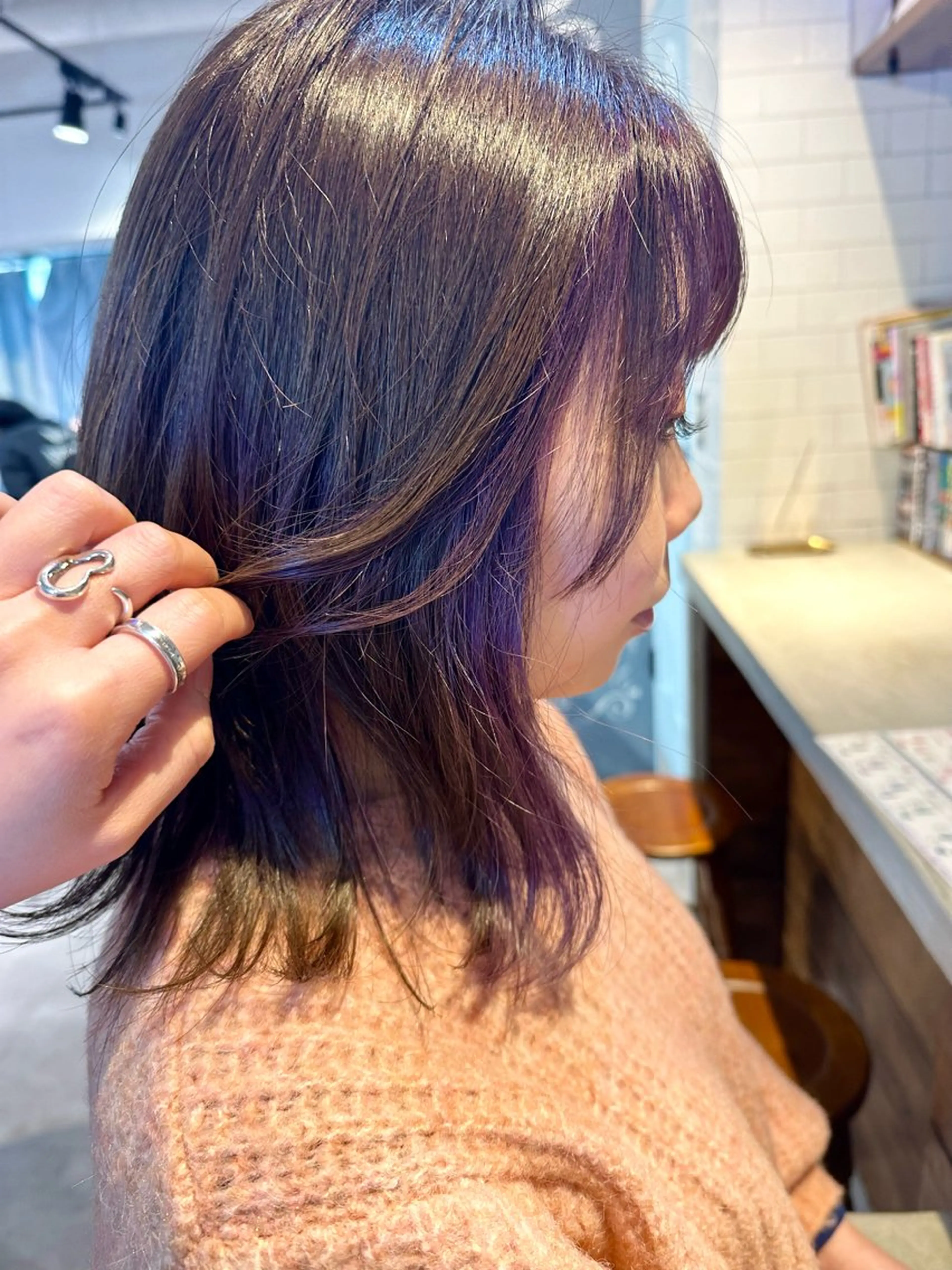 ミディアム カラー ヘアカラー トリートメント 七井 香奈 (なないかな)のヘアスタイル