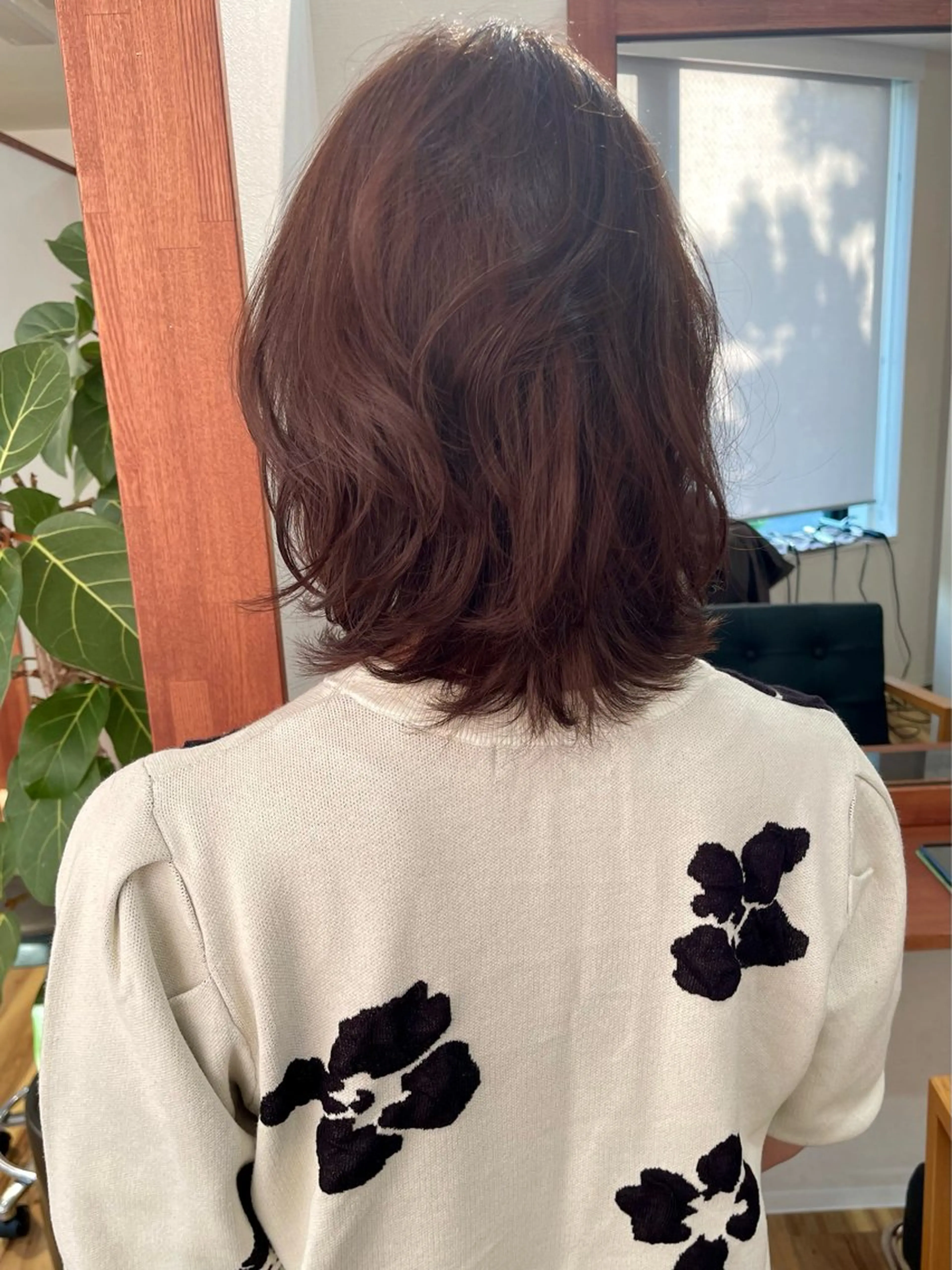 ショート カラー カット ヘアカラー 髪質改善ｶﾗｰ ｹｱﾌﾞﾘｰﾁ/ﾀﾑのヘアスタイル