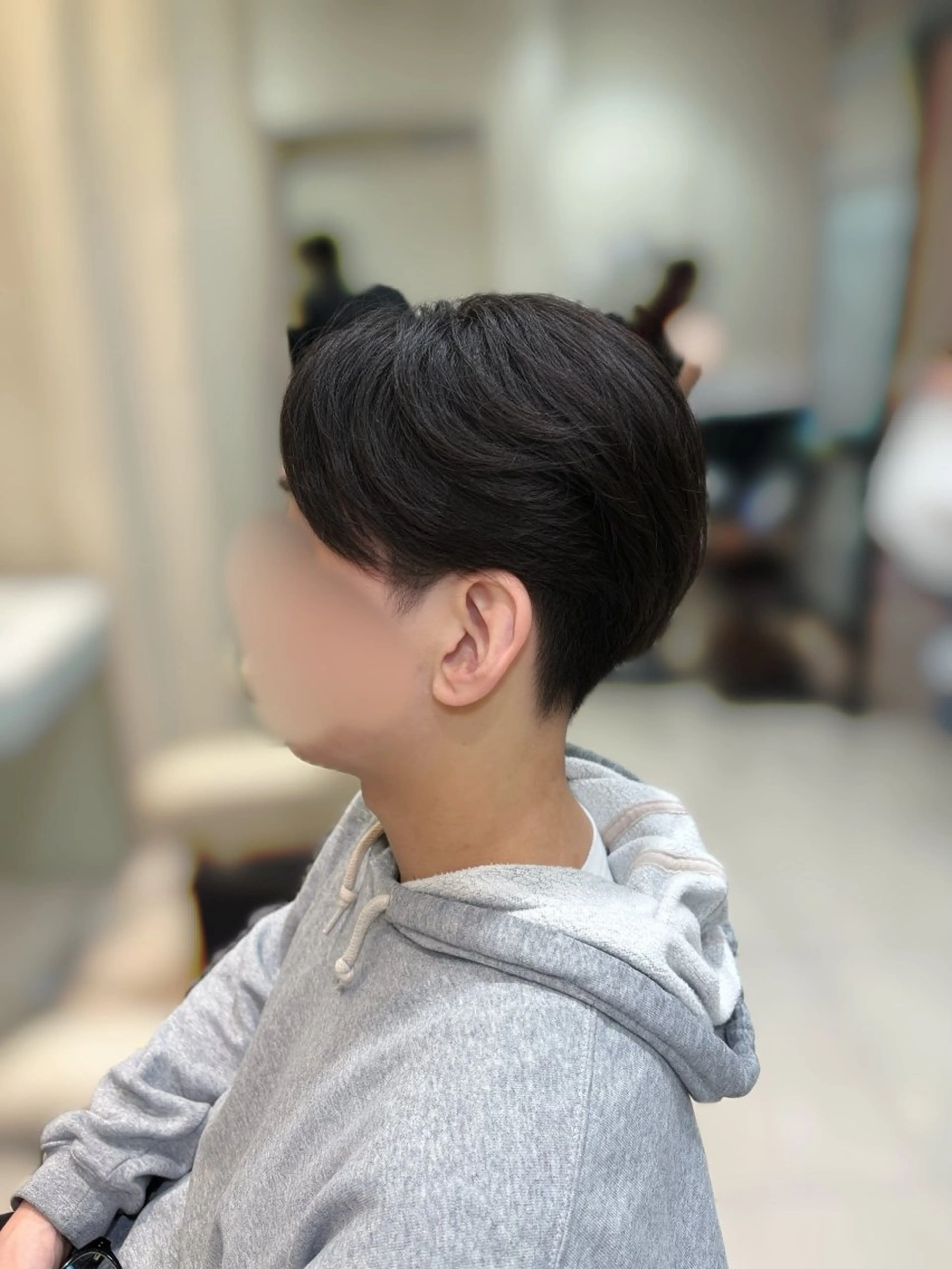 メンズ メンズパーマ カット 縮毛矯正 センターパート 川島爽楽のヘアスタイル