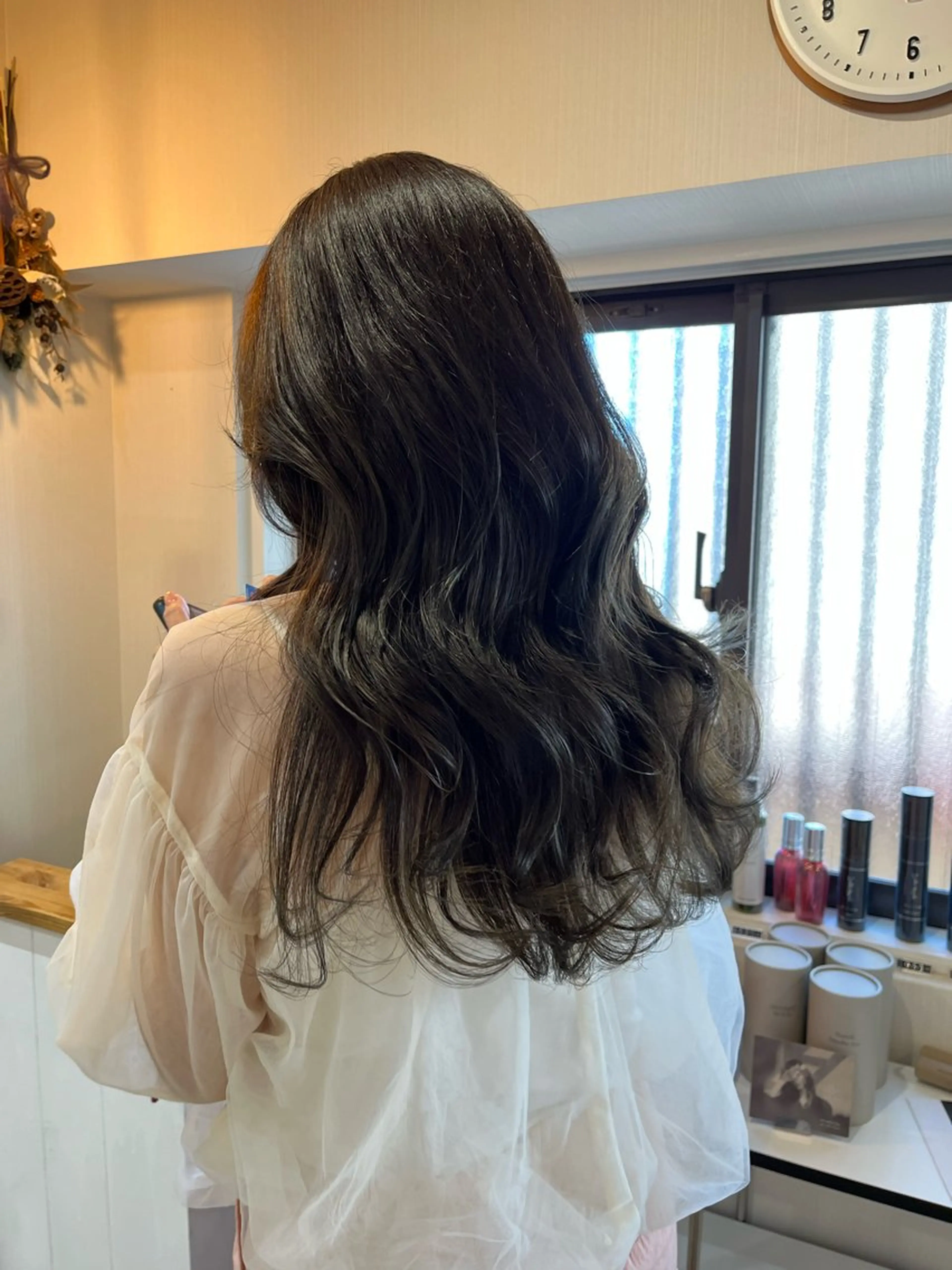 ロング カラー 下石怜子/レイヤー/ 透明感カラーのヘアスタイル