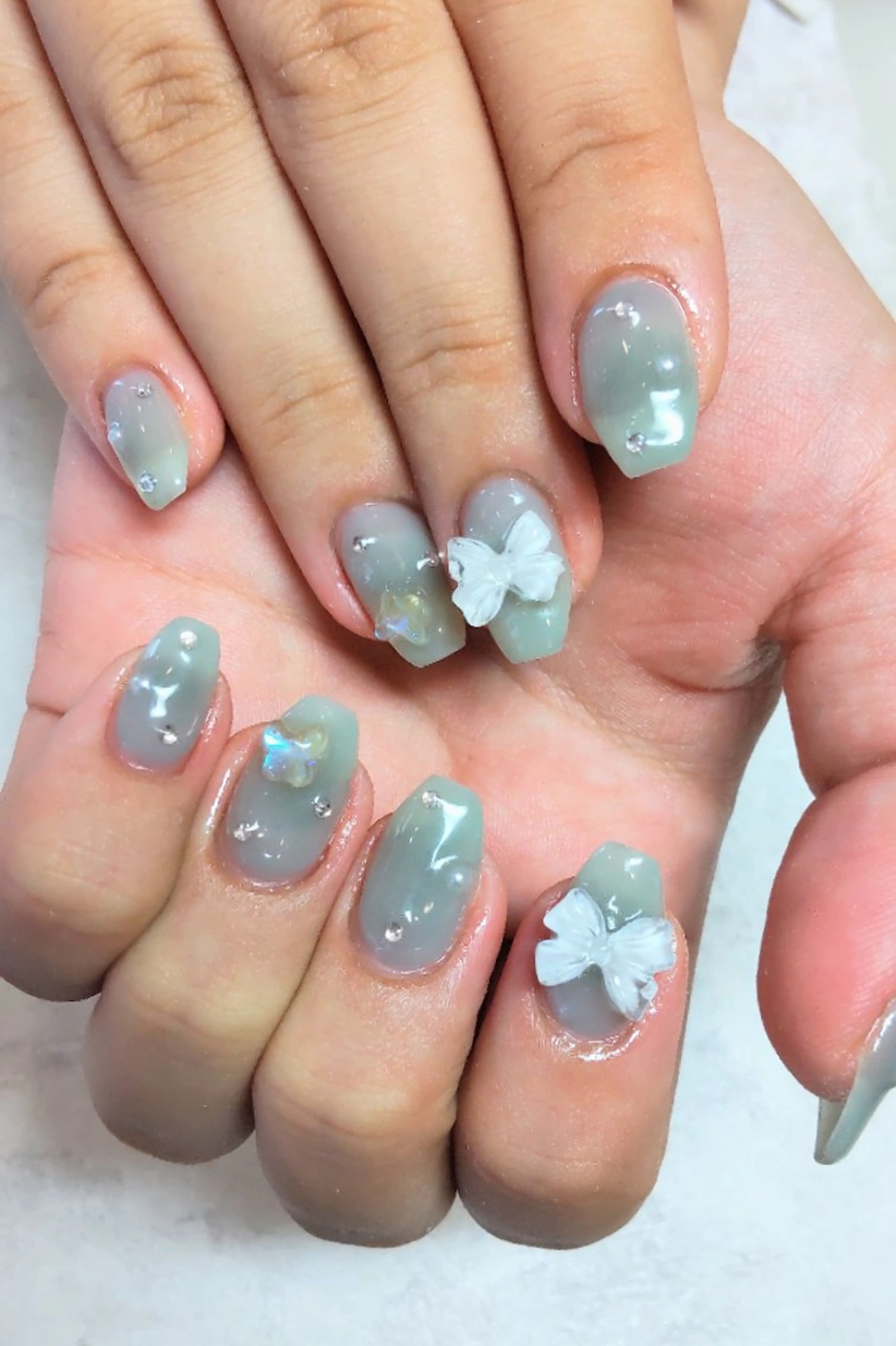 ネイル ワンホンネイル CHOUETTE所属・CHOUETTE MIOのネイルデザイン