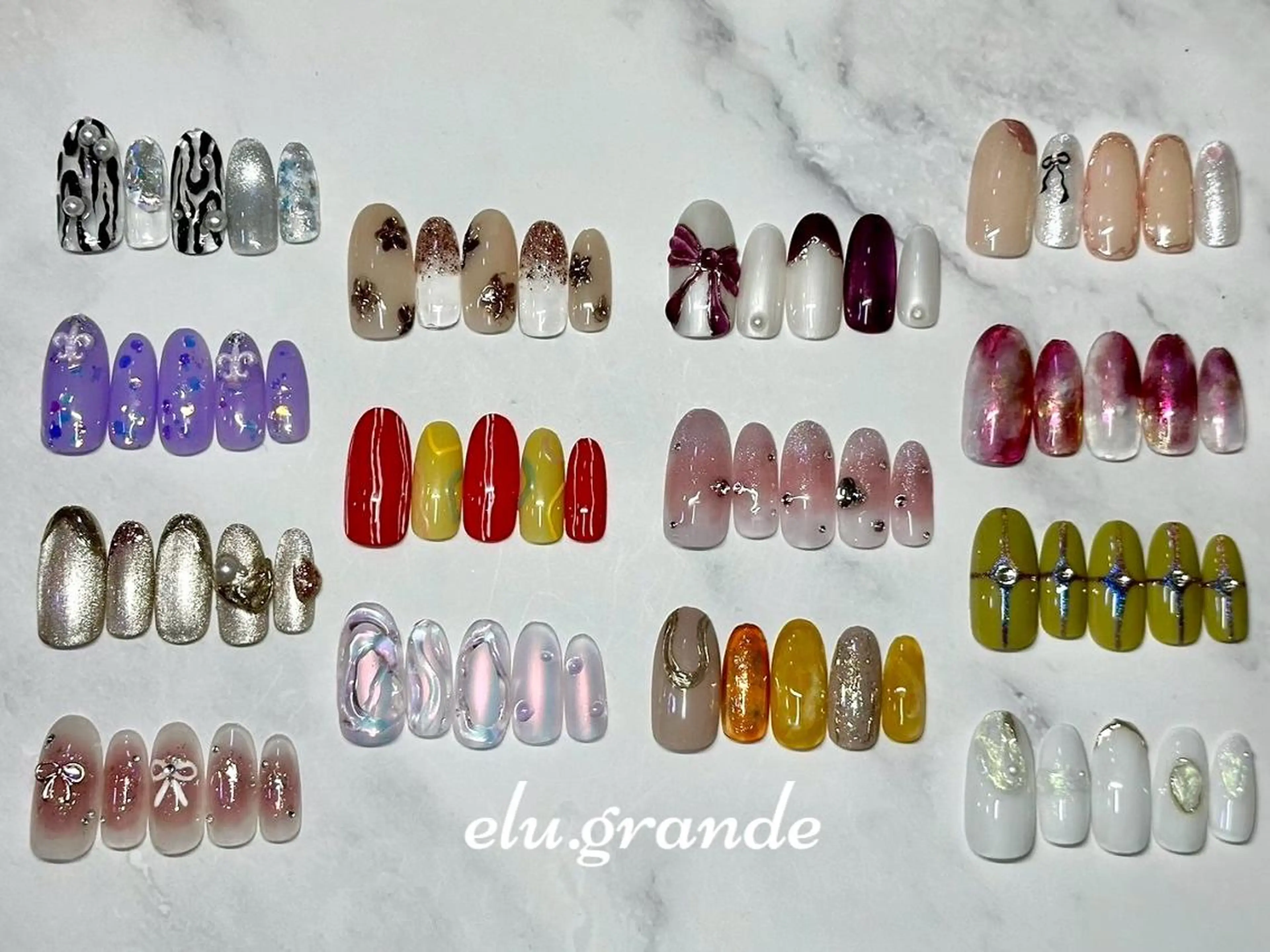 キッズ e. akのネイルデザイン