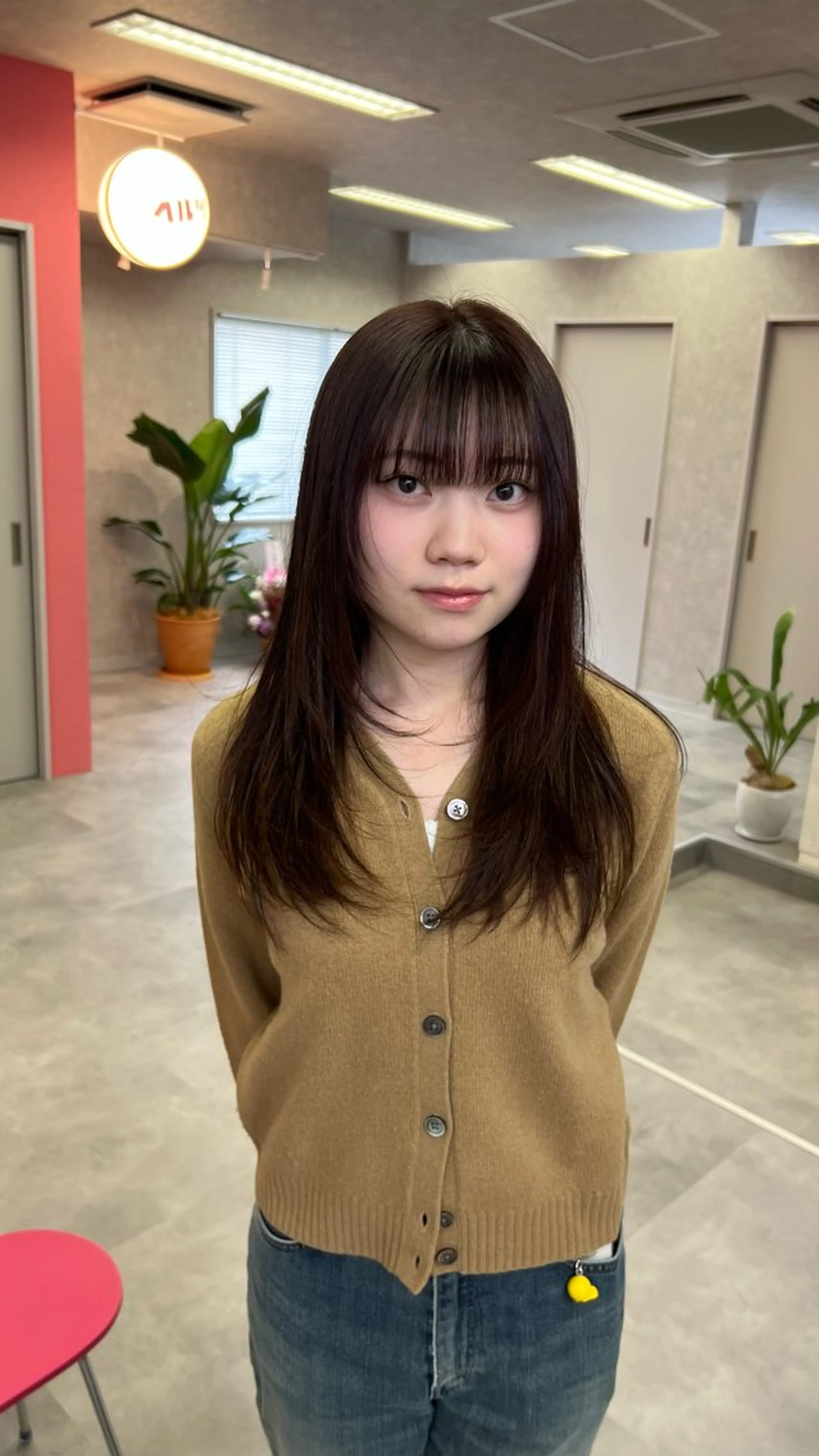 セミロング レイヤーカット Hz/金子 亮/レイヤーカットのヘアスタイル