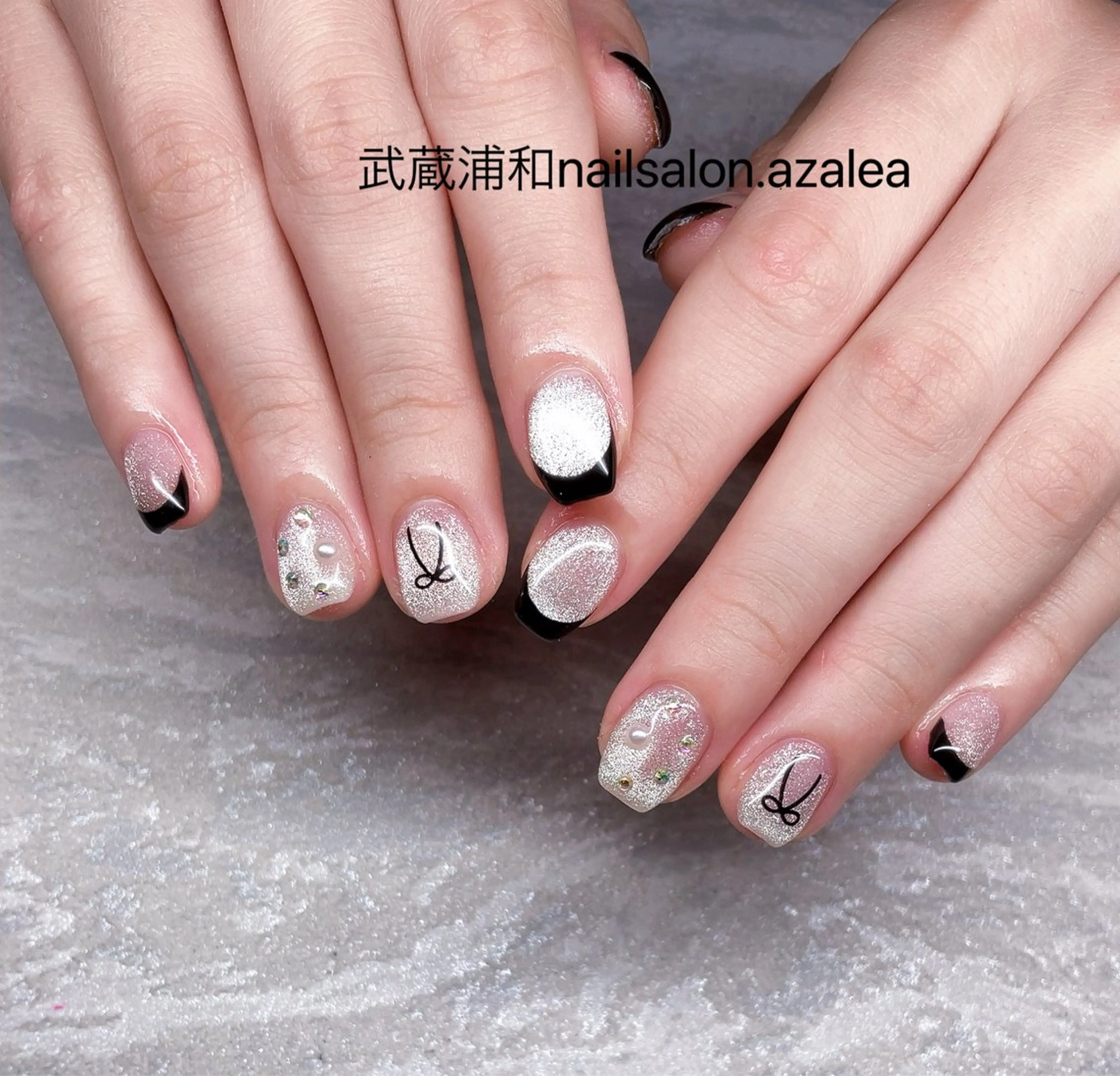 ネイル ハンドネイル R inのネイルデザイン